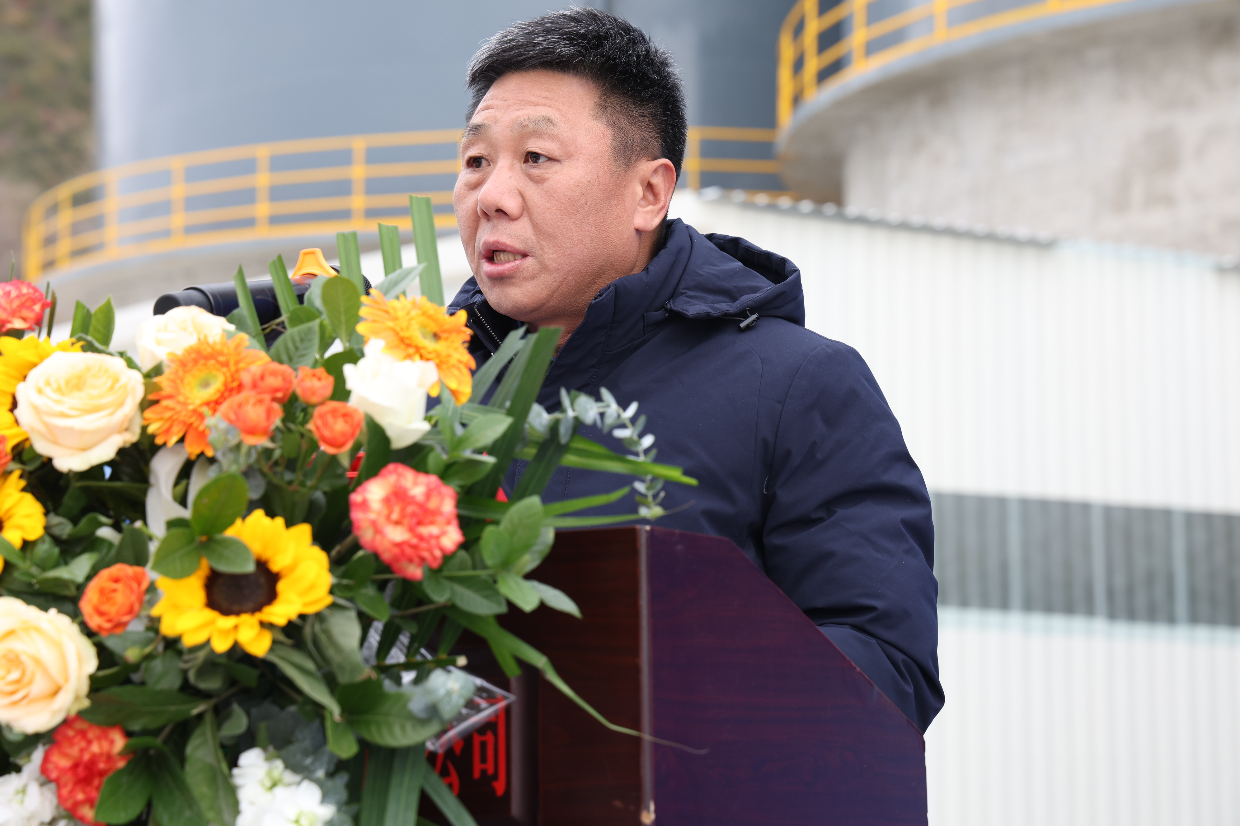 竞逐新赛道 塑造新动能! 陕钢集团汉钢公司举办白云岩项目投产仪式