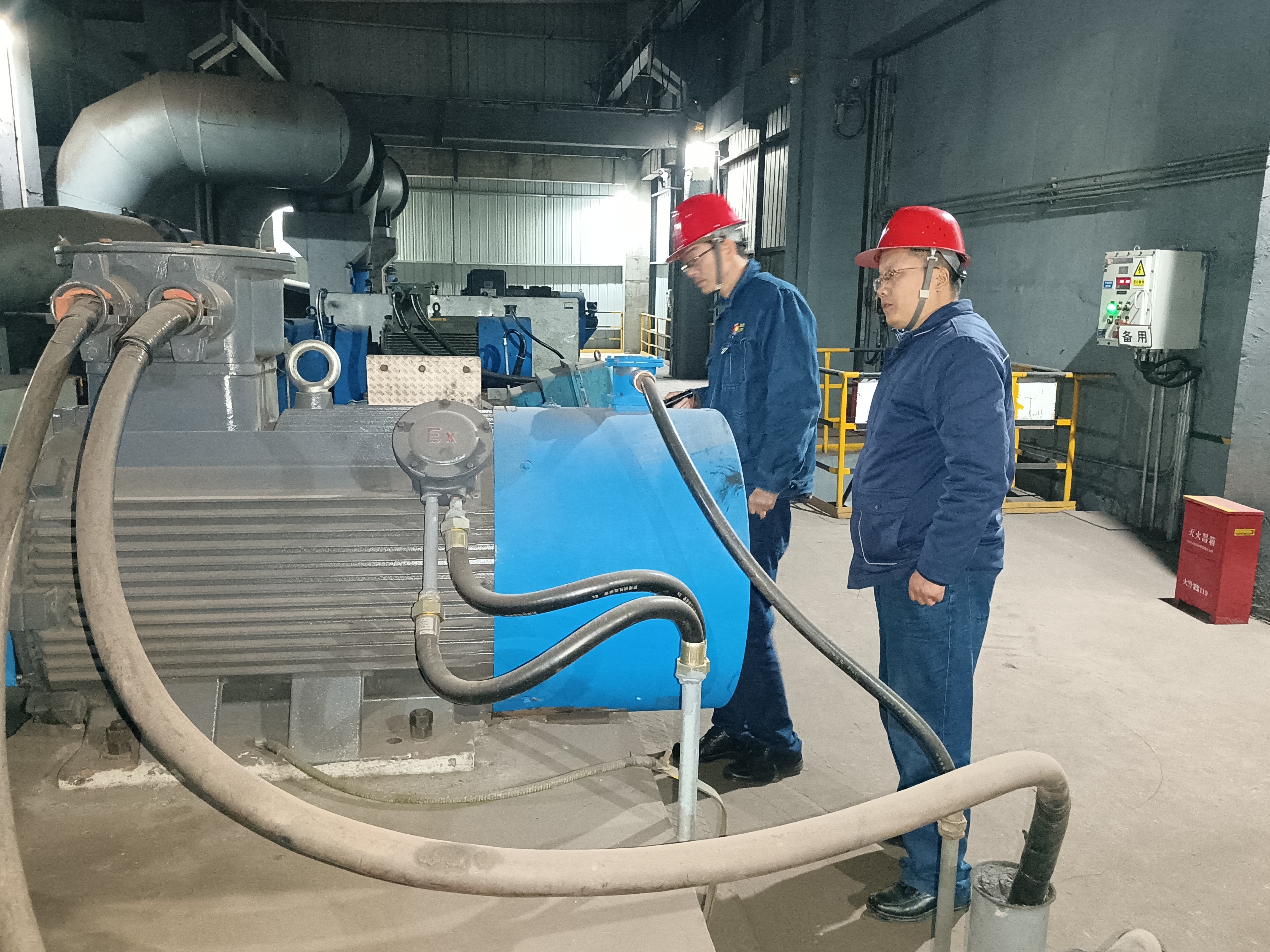 紧盯“三条线”,织密“安全网” 紧盯“三条线”,织密“安全网”