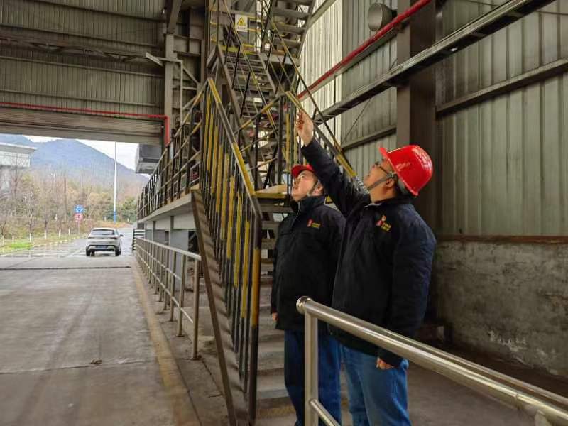 将“新、精、细、效”落到实处, 为打赢降本增效攻坚战奉献力量 将“新、精、细、效”落到实处, 为打赢降本增效攻坚战奉献力量