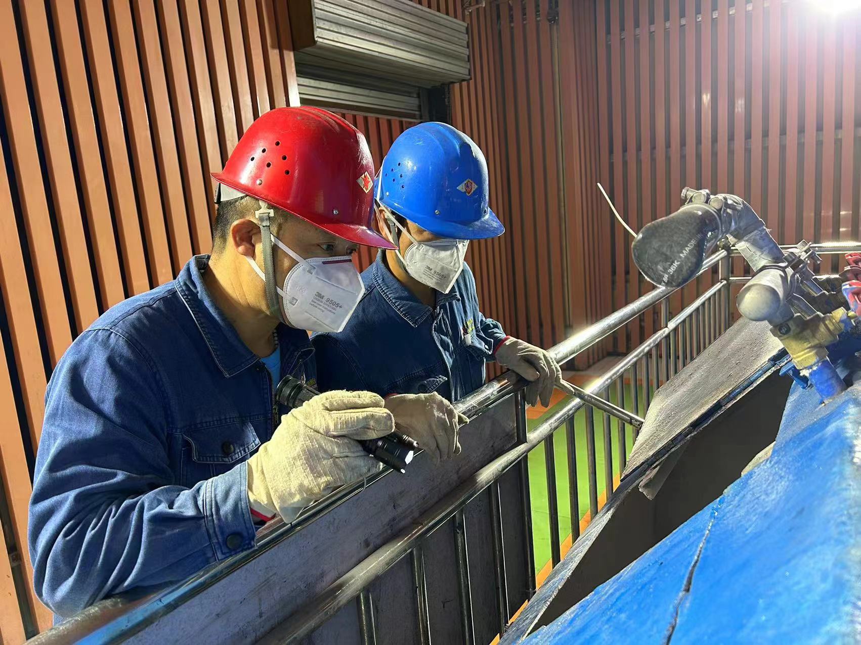 挖掘潜力，把稳降本增效“方向舵”