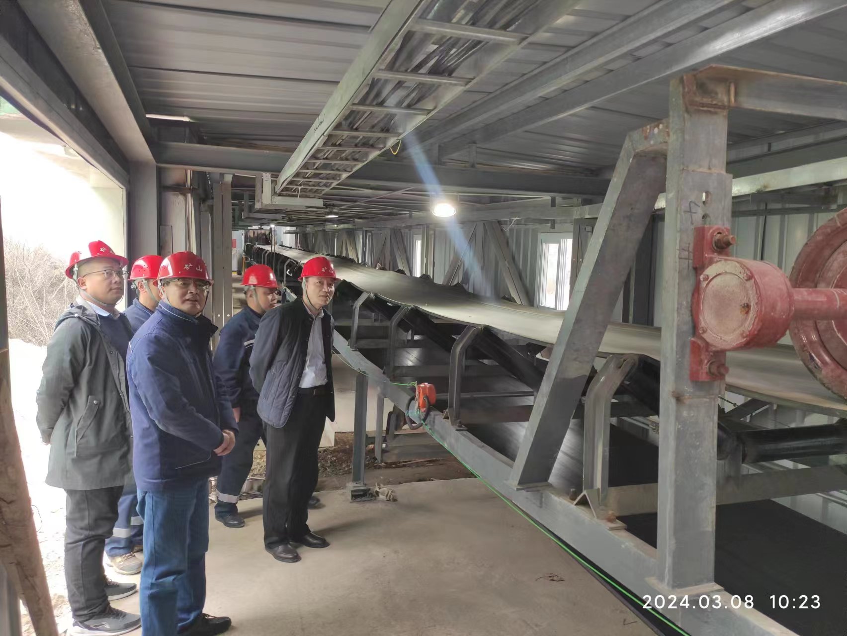 陕煤集团开展汉钢公司白云岩、石灰岩矿山开发(一期)节后复工及“两会”期间安全专项检查 陕煤集团开展汉钢公司白云岩、石灰岩矿山开发(一期)节后复工及“两会”期间安全专项检查