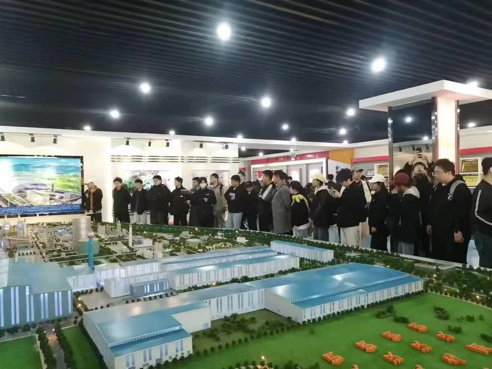 陕西理工大学材料科学与工程学院材控系师生到公司认识实习