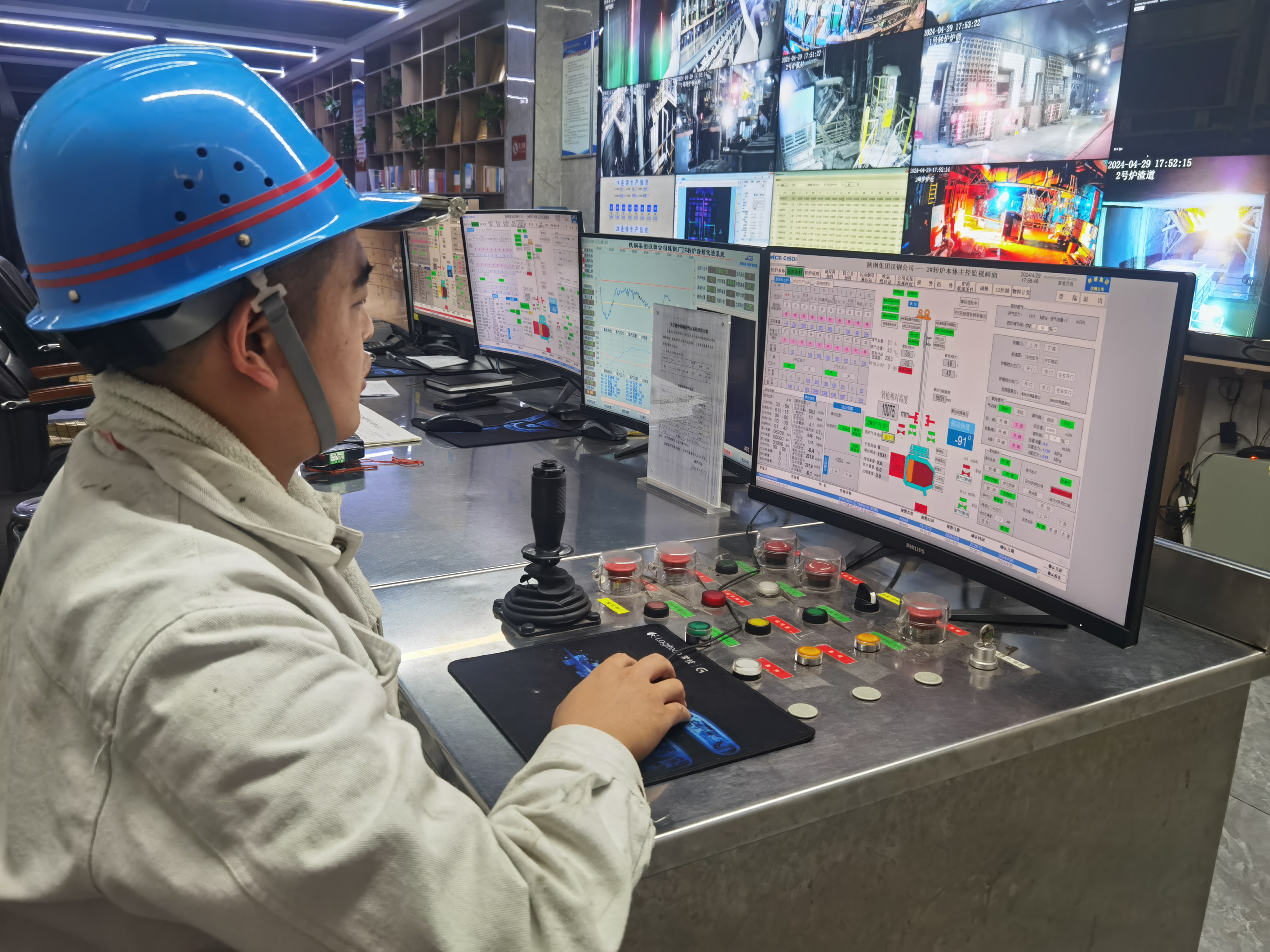 创新驱动“智”高点，激发降本“新动力”