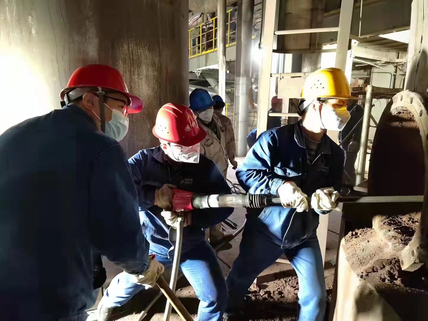 奋进吧，陕钢青年