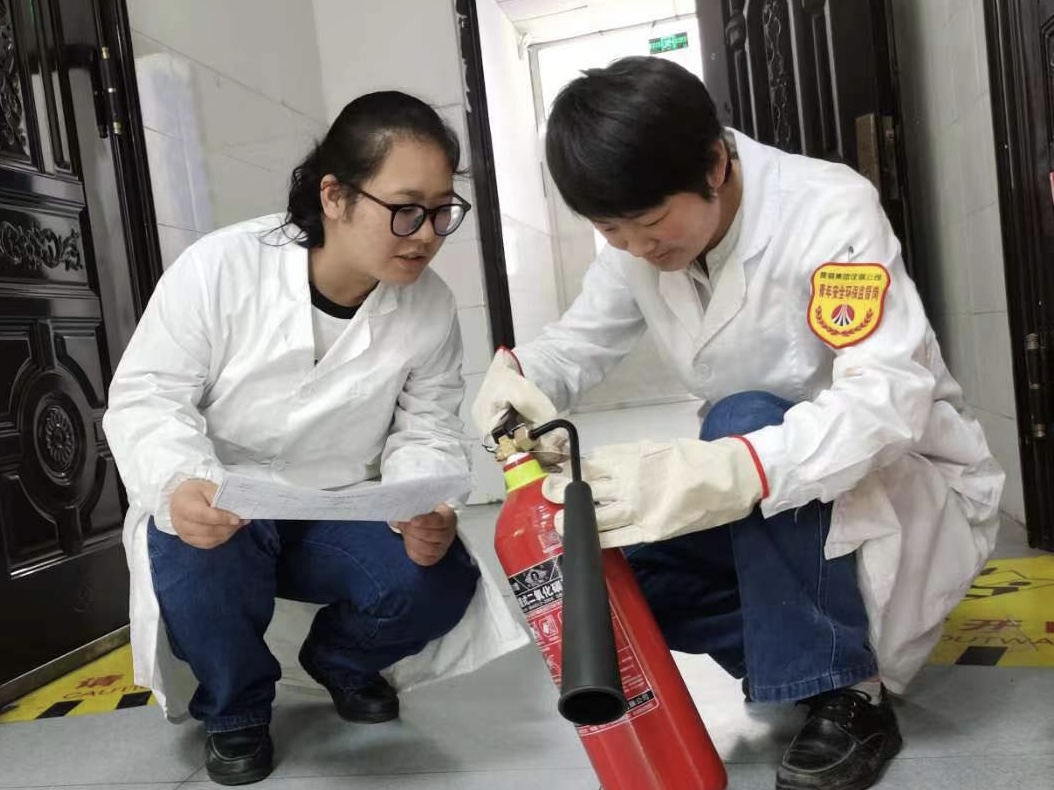 “严”为本，“行”为要，筑牢安全屏障