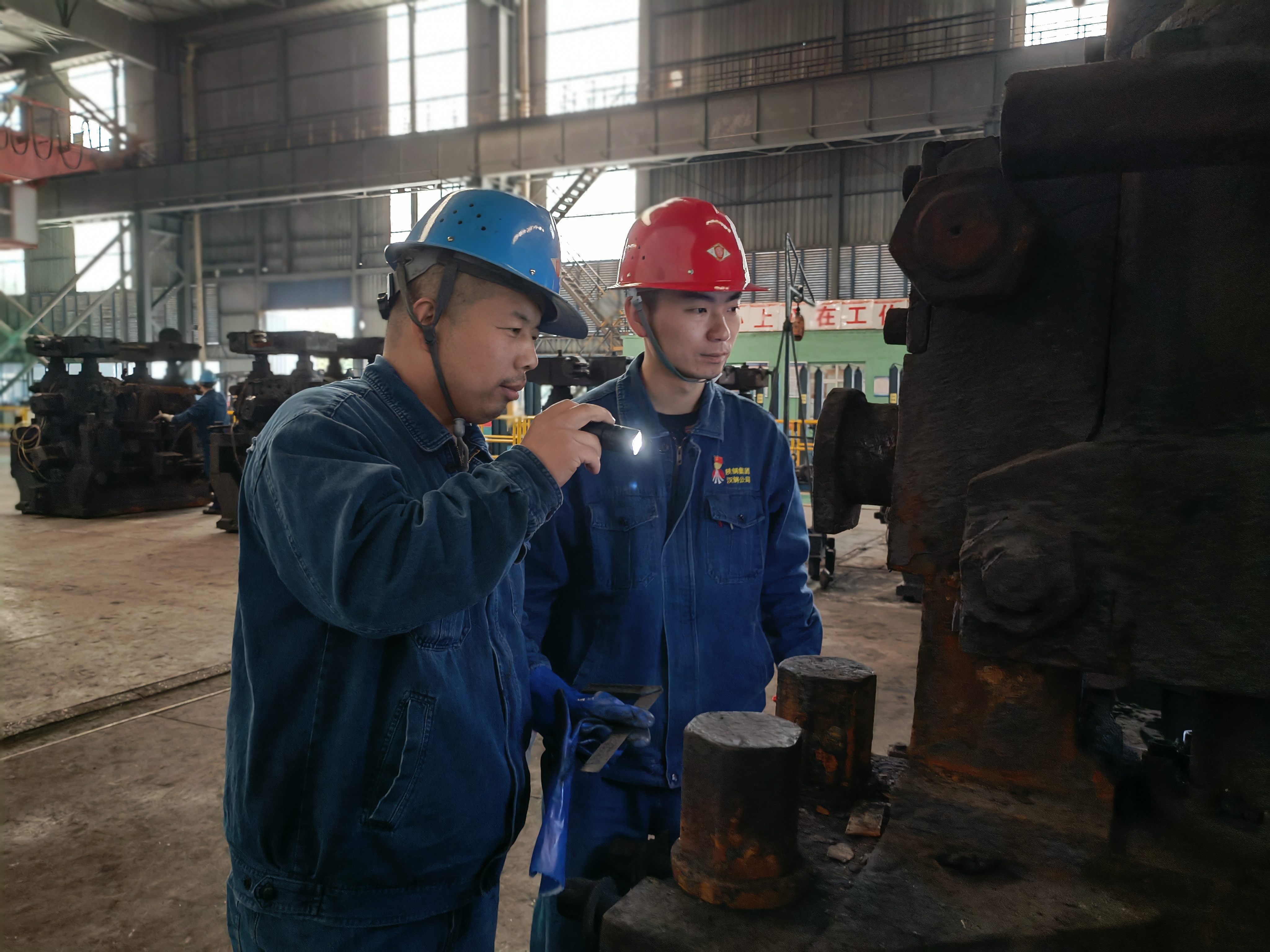 刘伟和他的“硬核”班组