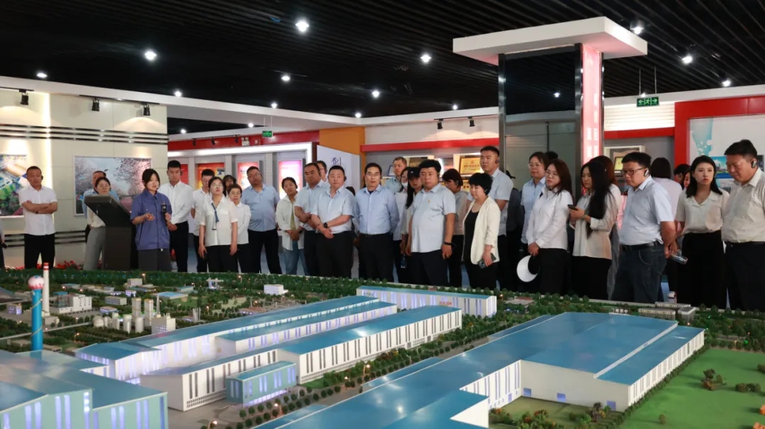 陕煤实业集团培训班学员到公司参观调研 陕煤实业集团培训班学员到公司参观调研