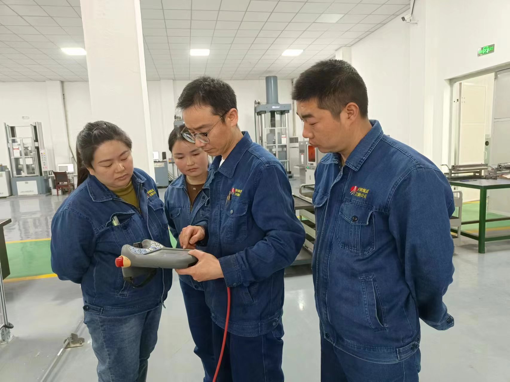 勤勉务实，做合格“钢城卫士”