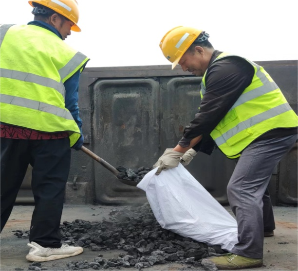 逆境中的成长,原料人为公司分忧解难 逆境中的成长,原料人为公司分忧解难