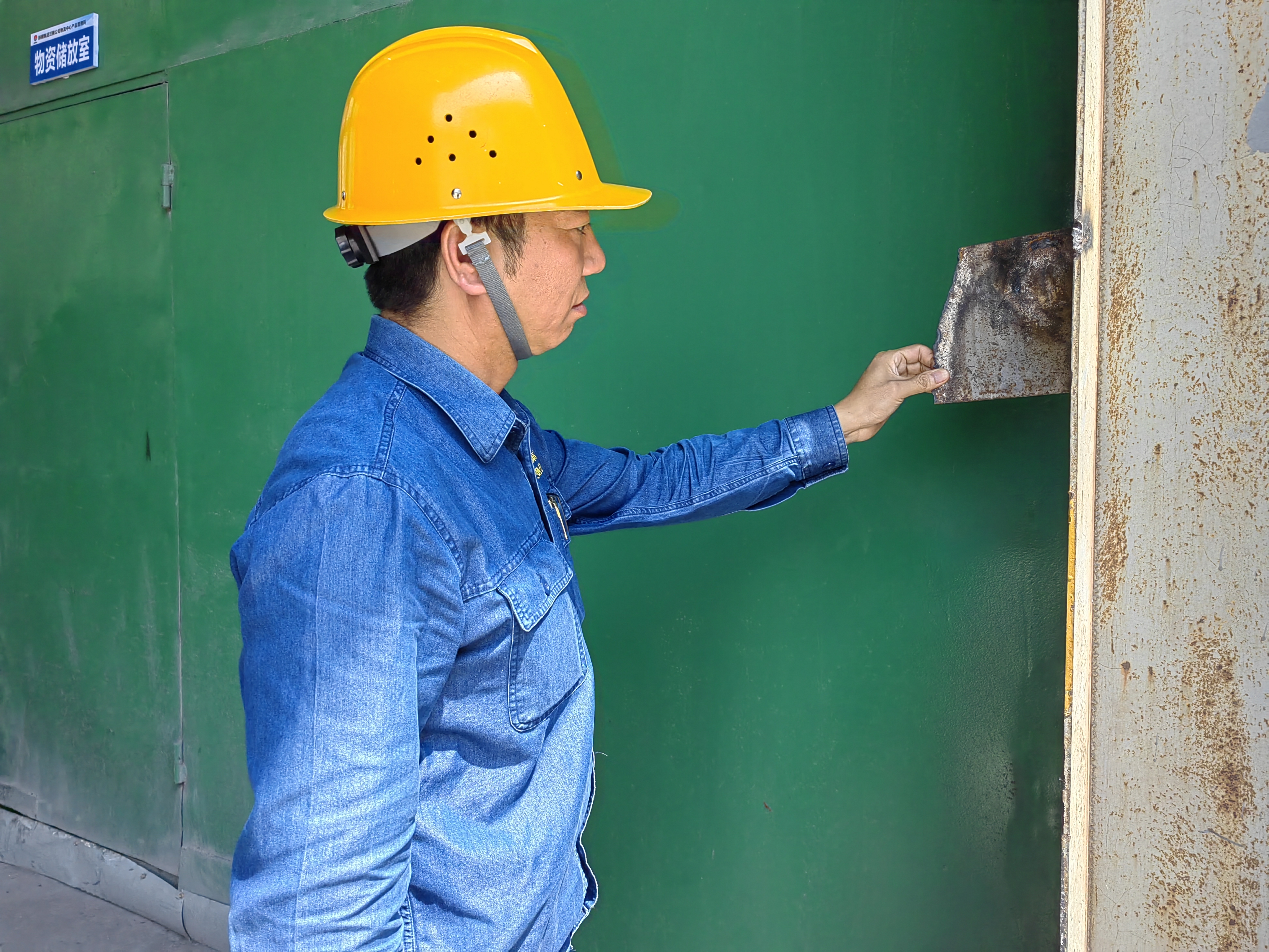 退伍不褪色 一抹深蓝践初心 退伍不褪色 一抹深蓝践初心