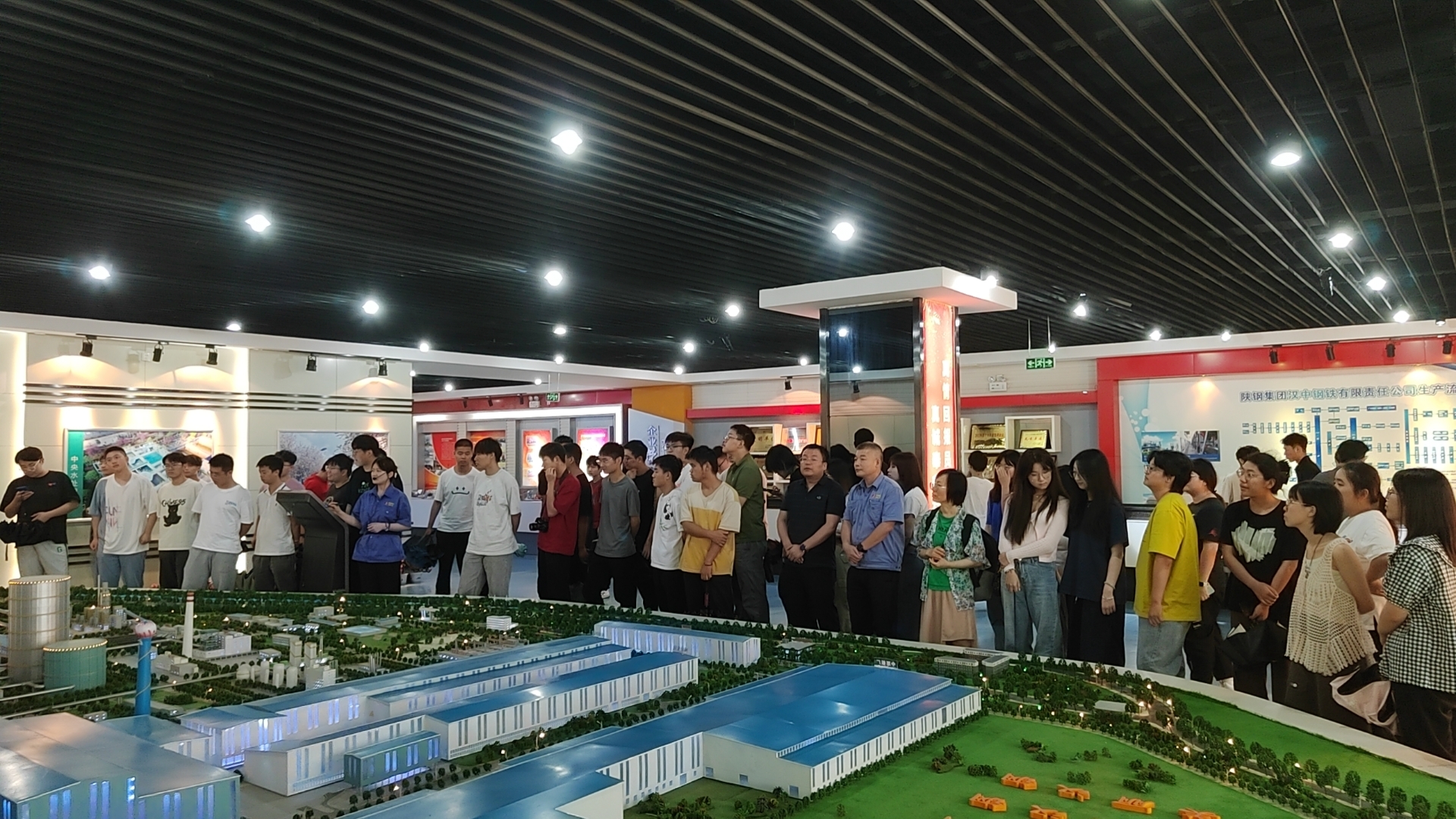 西安理工大学师生到公司参观研学