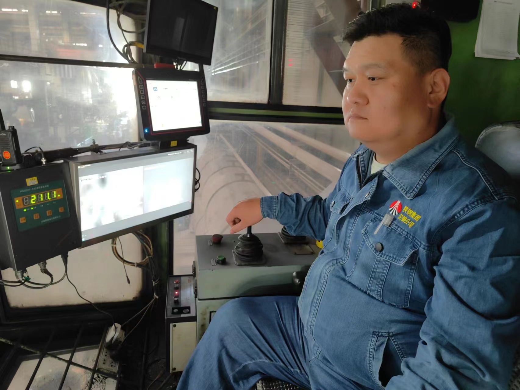 点燃夏日激情,舞动奋斗之歌 点燃夏日激情,舞动奋斗之歌