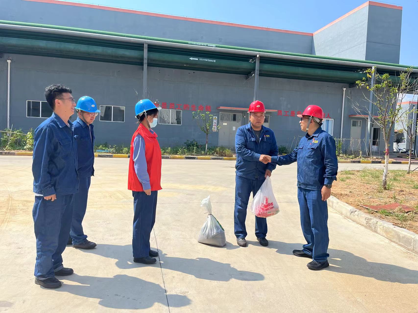 多元赋能 擦亮“党建＋”最红底色