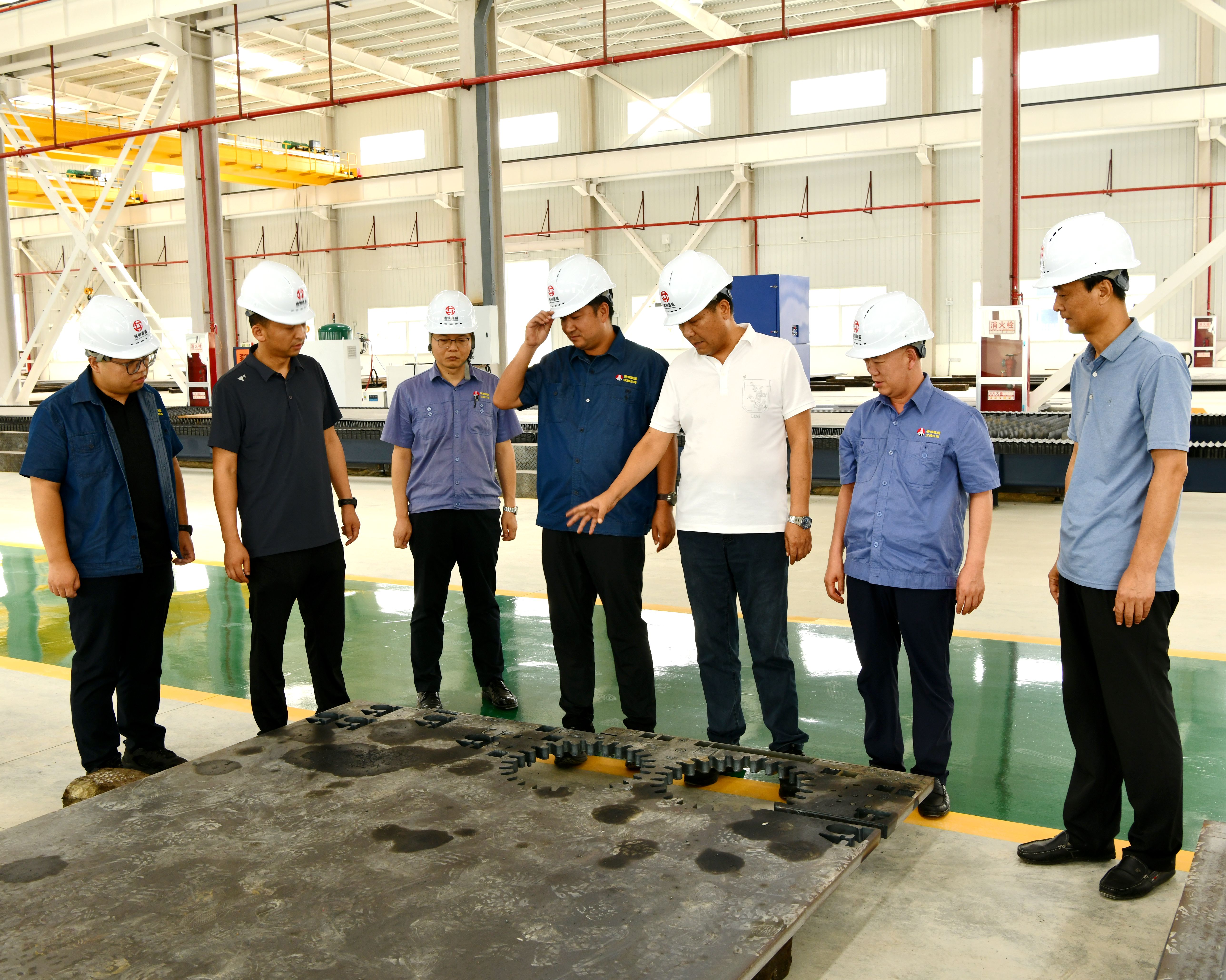 赵刚赴合作单位开展“送清凉”活动