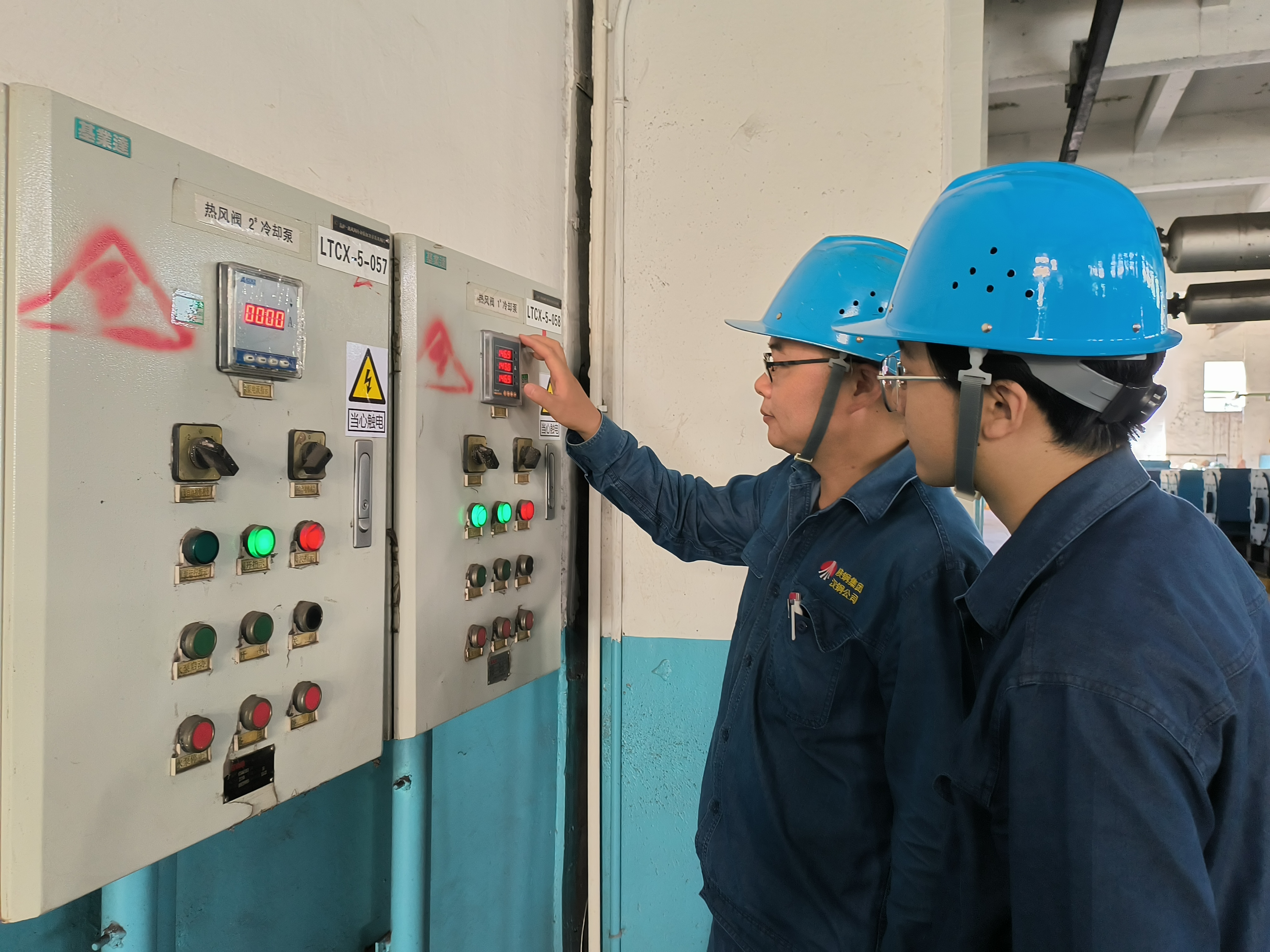 “学”出干劲  “赛”出创效   “送”出关爱——汉钢公司设备劳动竞赛火热进行中