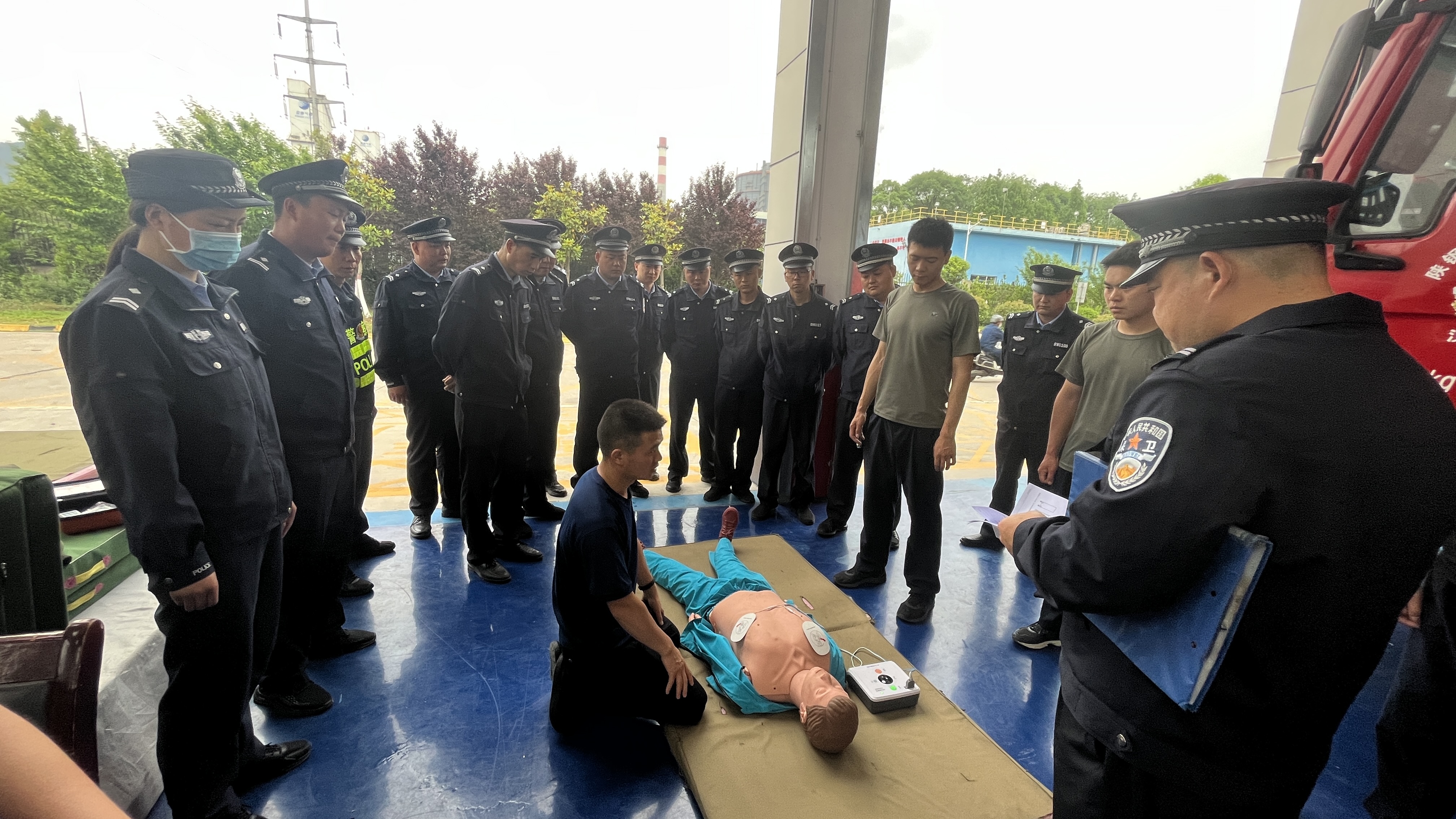 实战中“炼”真功!公司应急救援能力再提升 实战中“炼”真功!公司应急救援能力再提升