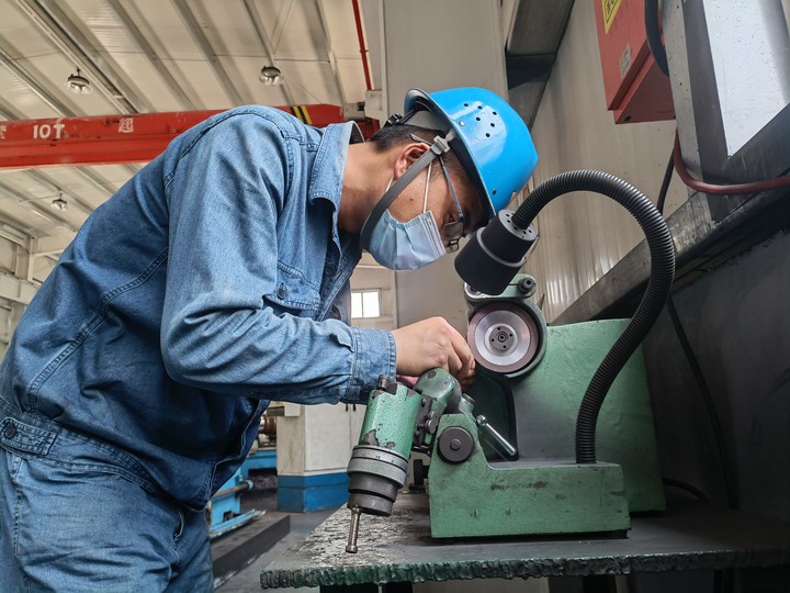 “质”在必行 看轧钢厂的强企初心 “质”在必行 看轧钢厂的强企初心