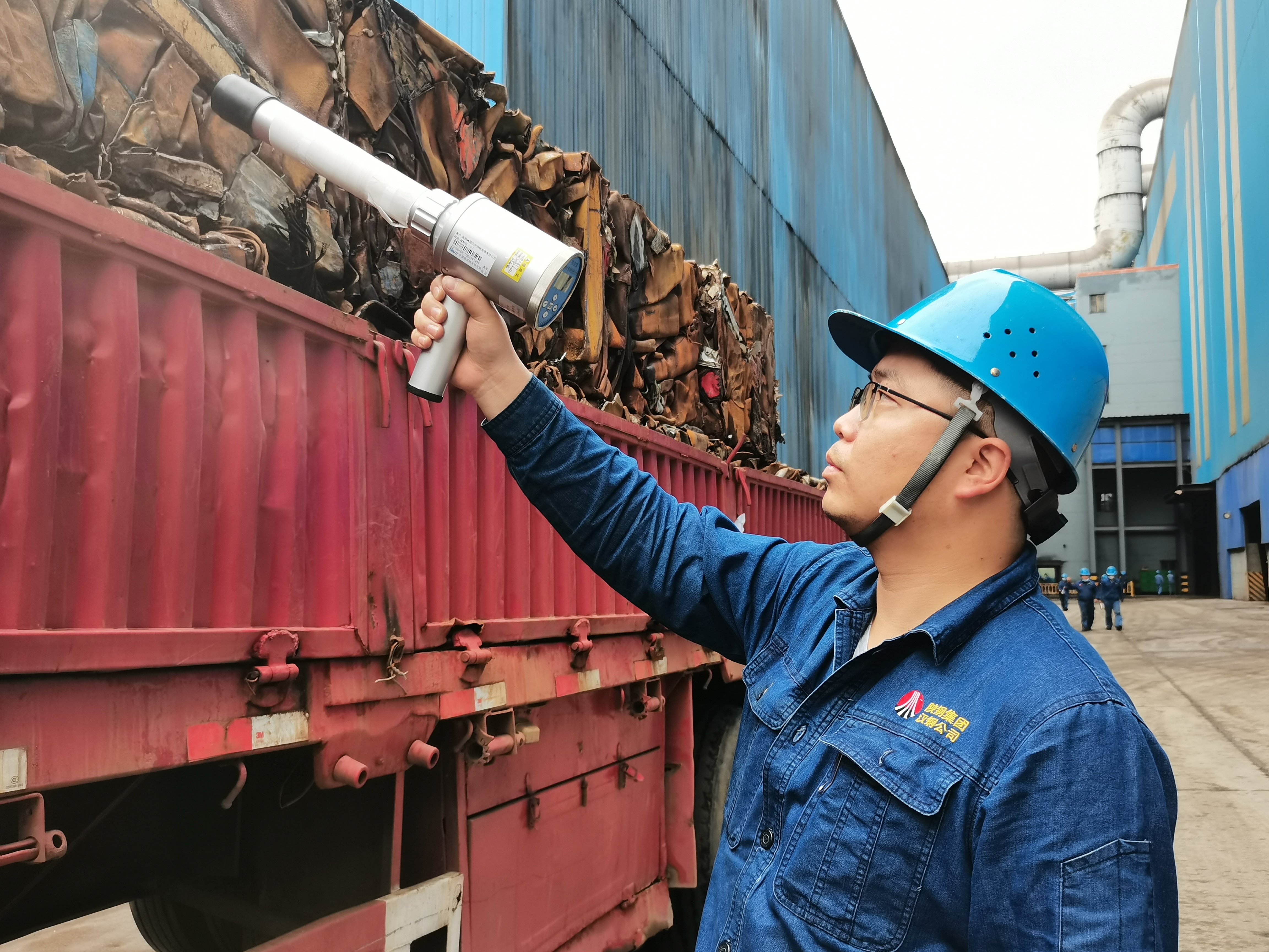 他们用坚守铺就节日最美底色 他们用坚守铺就节日最美底色