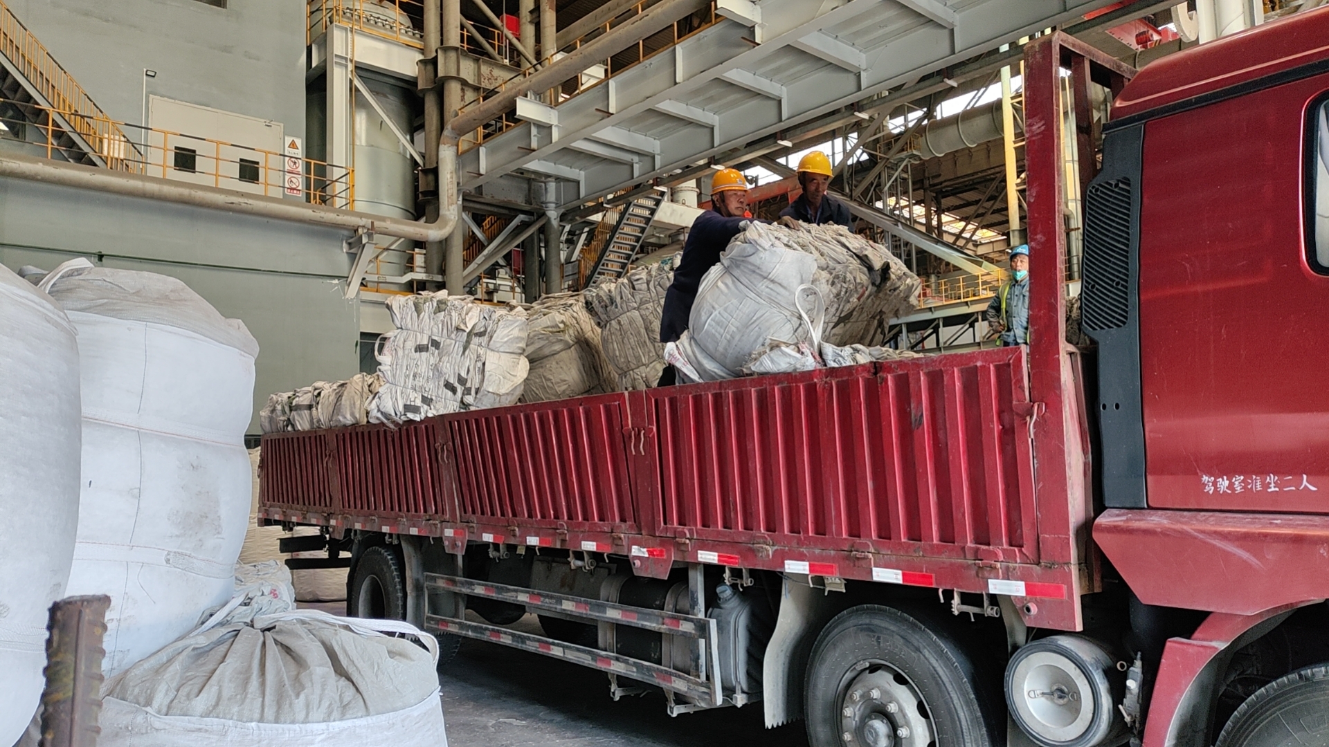 过好“紧日子” 算明“效益账”