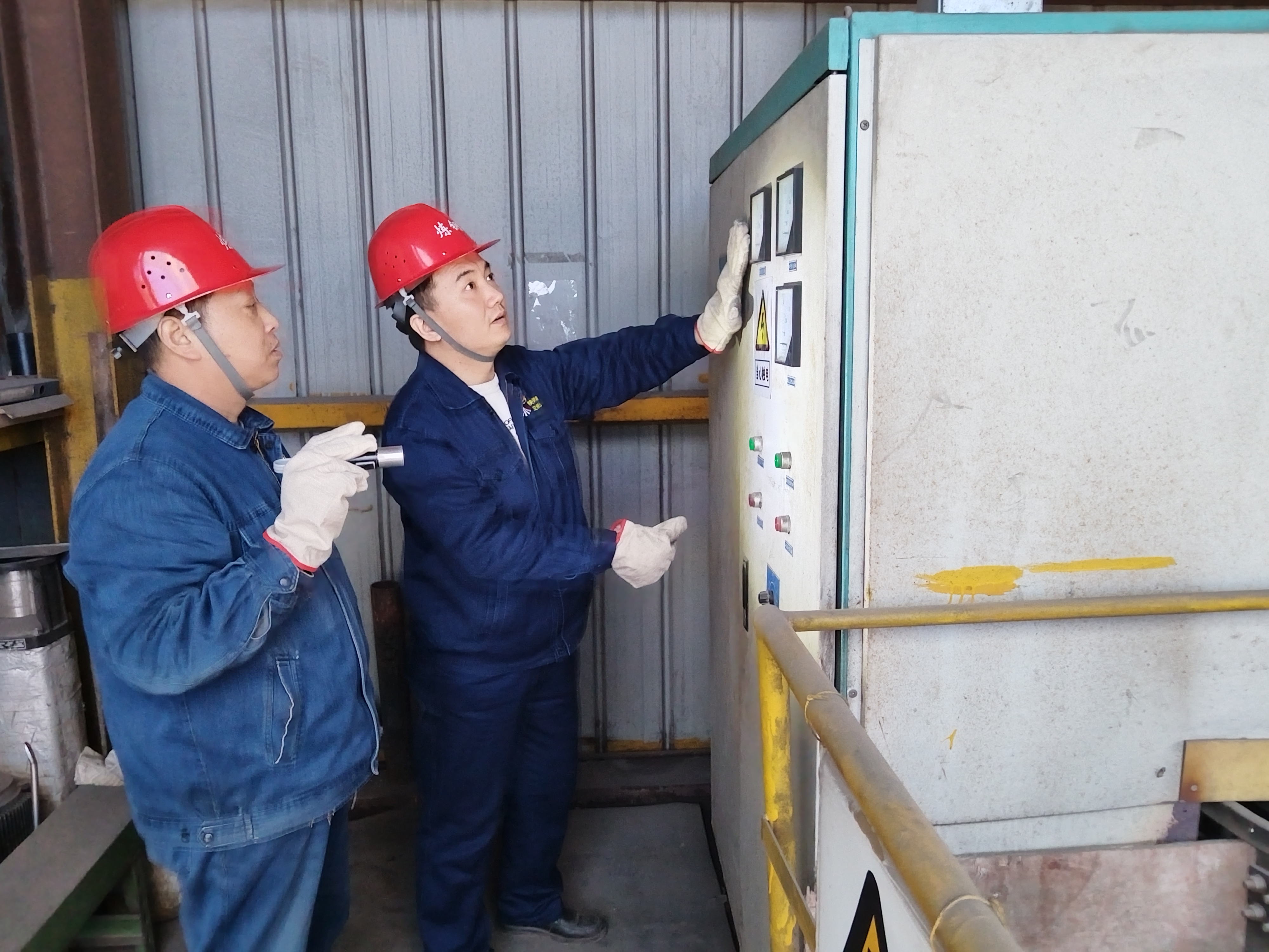 用“标准”晒出安全管理“成绩单” 用“标准”晒出安全管理“成绩单”