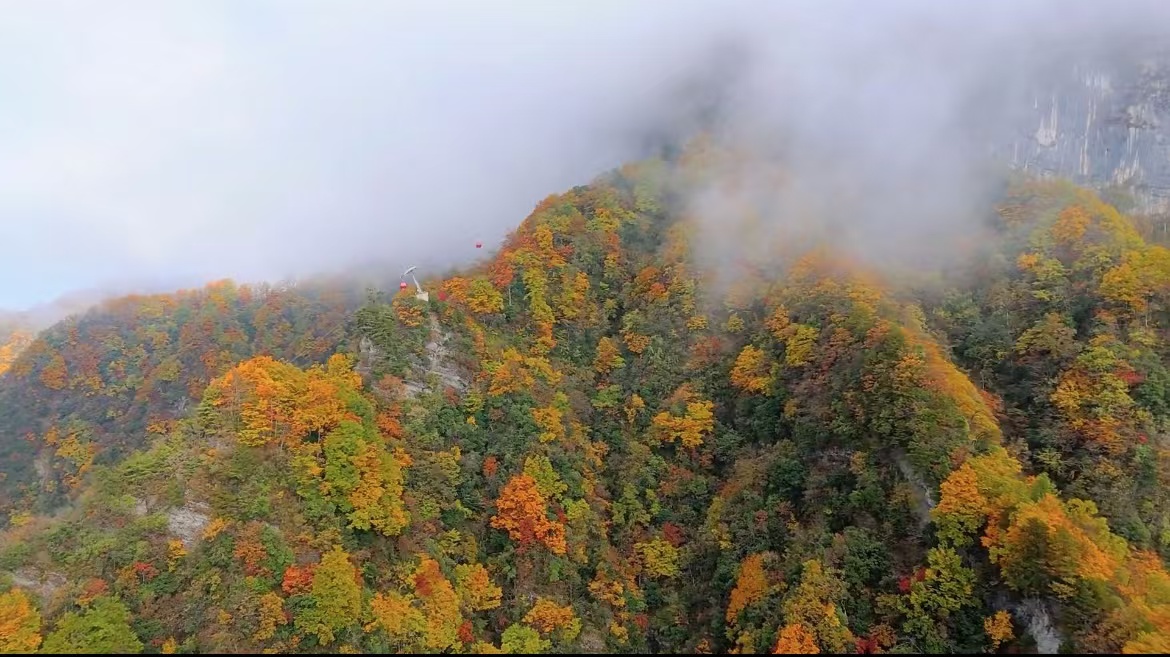 龙头山,秋如醉 龙头山,秋如醉