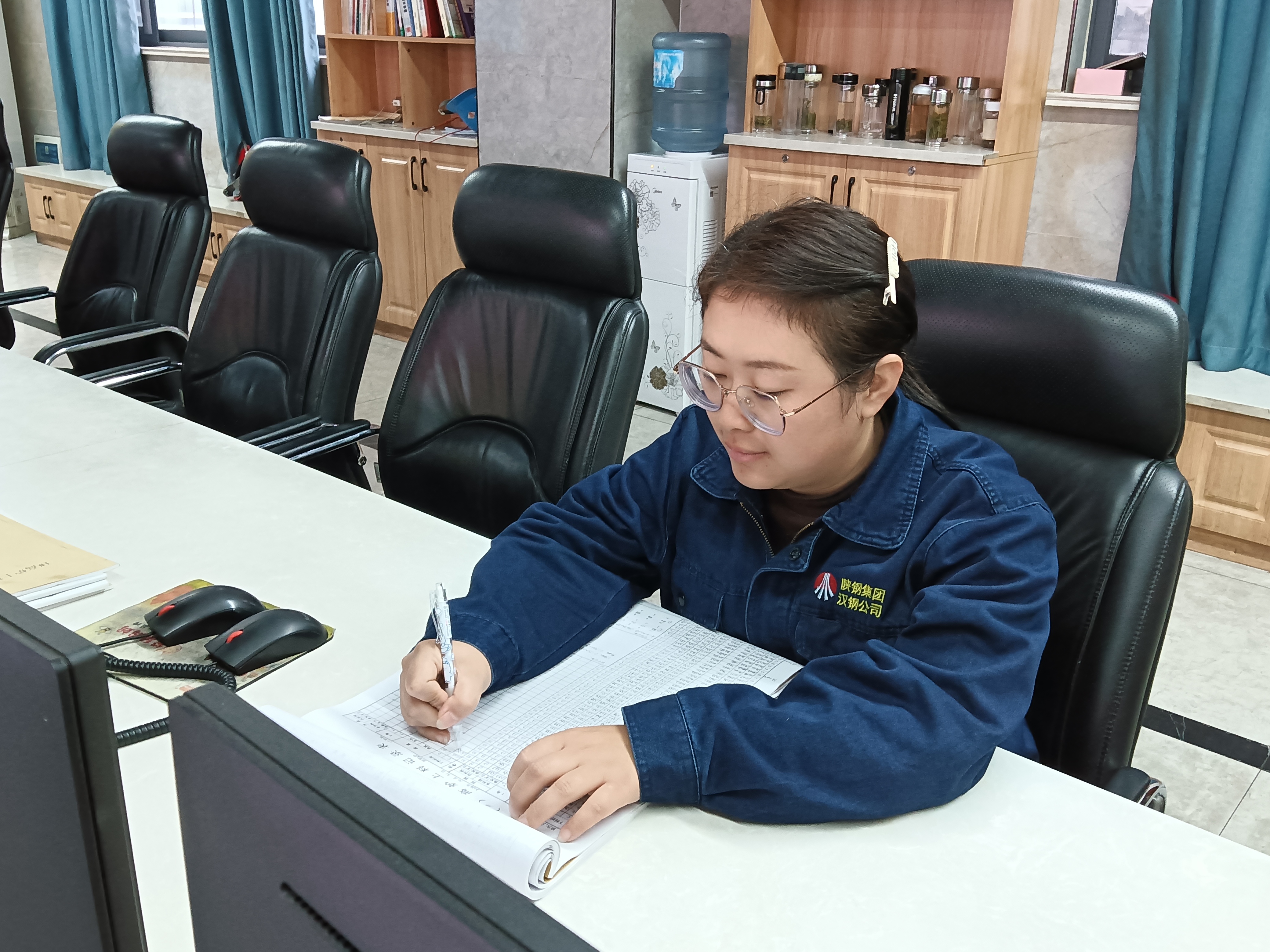 钢城铁娘子,巾帼有担当 钢城铁娘子,巾帼有担当