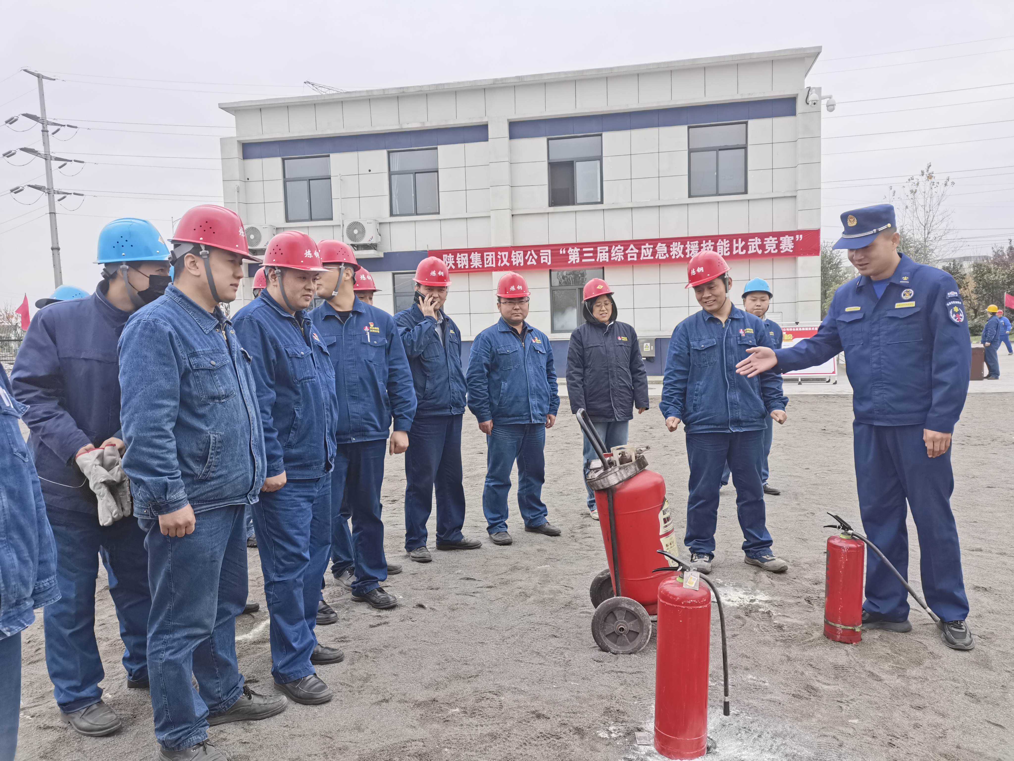 精准发力,满弓紧弦打好安全生产“攻坚战” 精准发力,满弓紧弦打好安全生产“攻坚战”