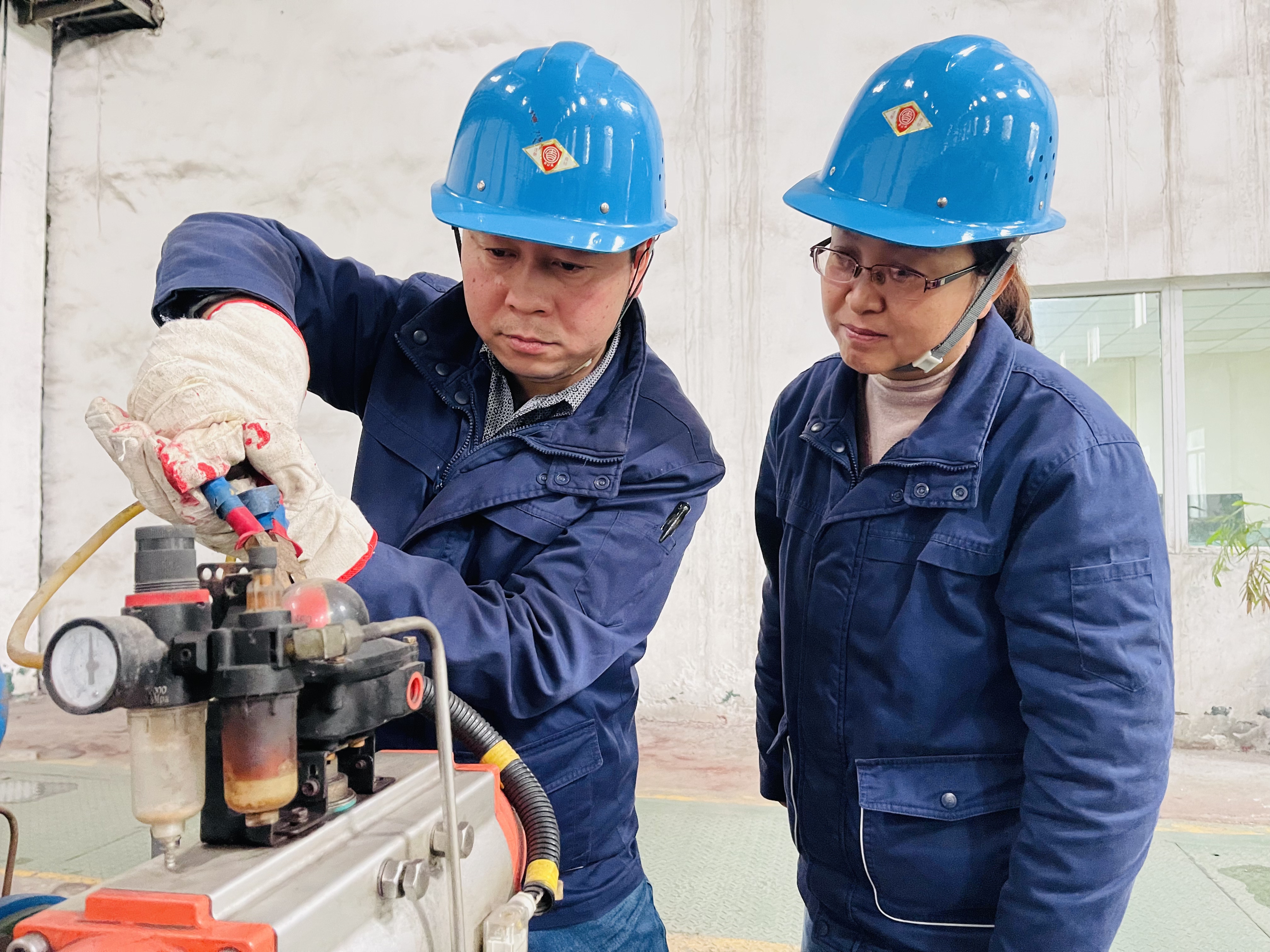 抓内涵、树形象,全力擦亮安全生产标准化“新名片” 抓内涵、树形象,全力擦亮安全生产标准化“新名片”