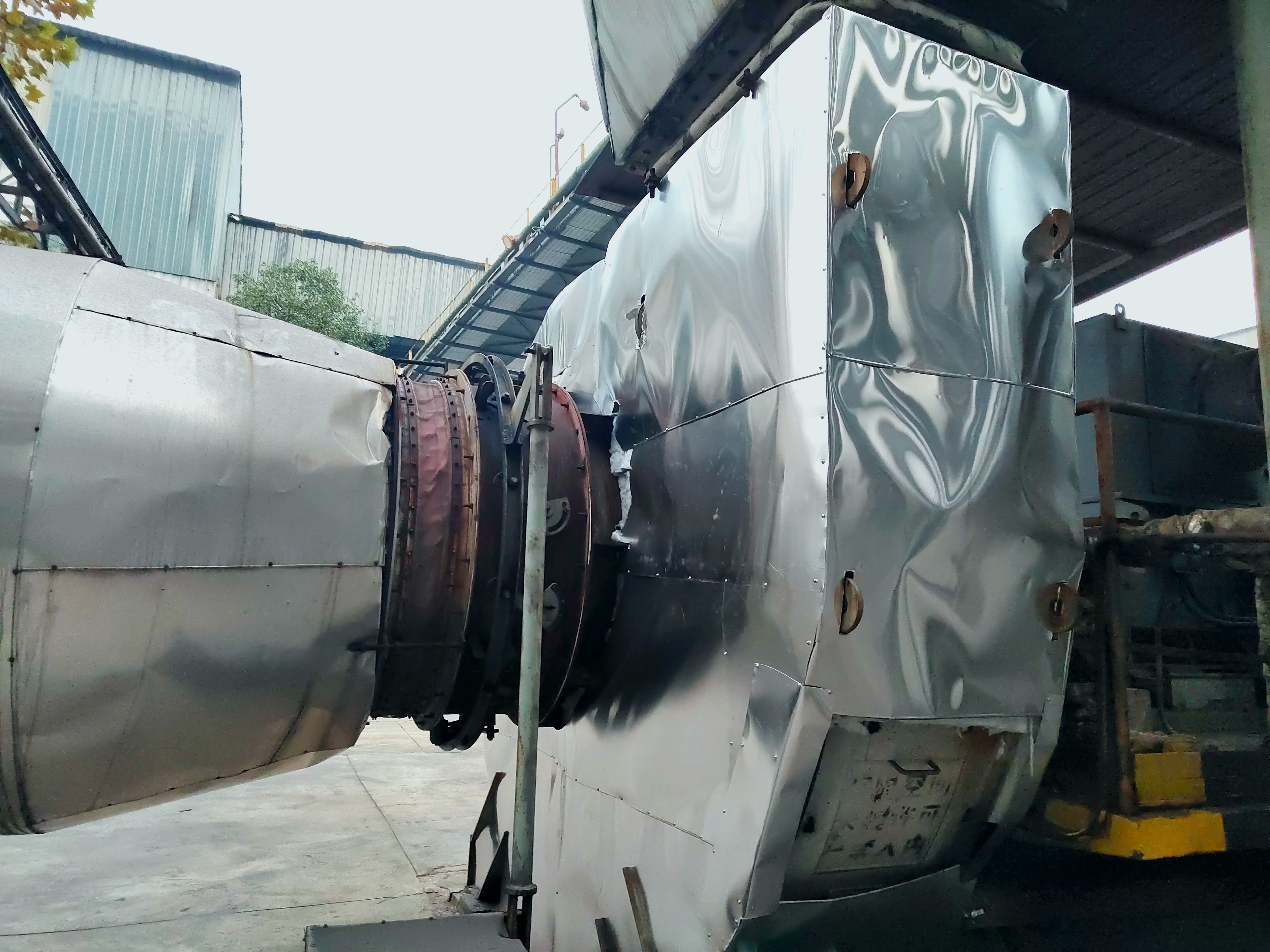 织牢防寒“保暖网” 护航设备“冬考关”