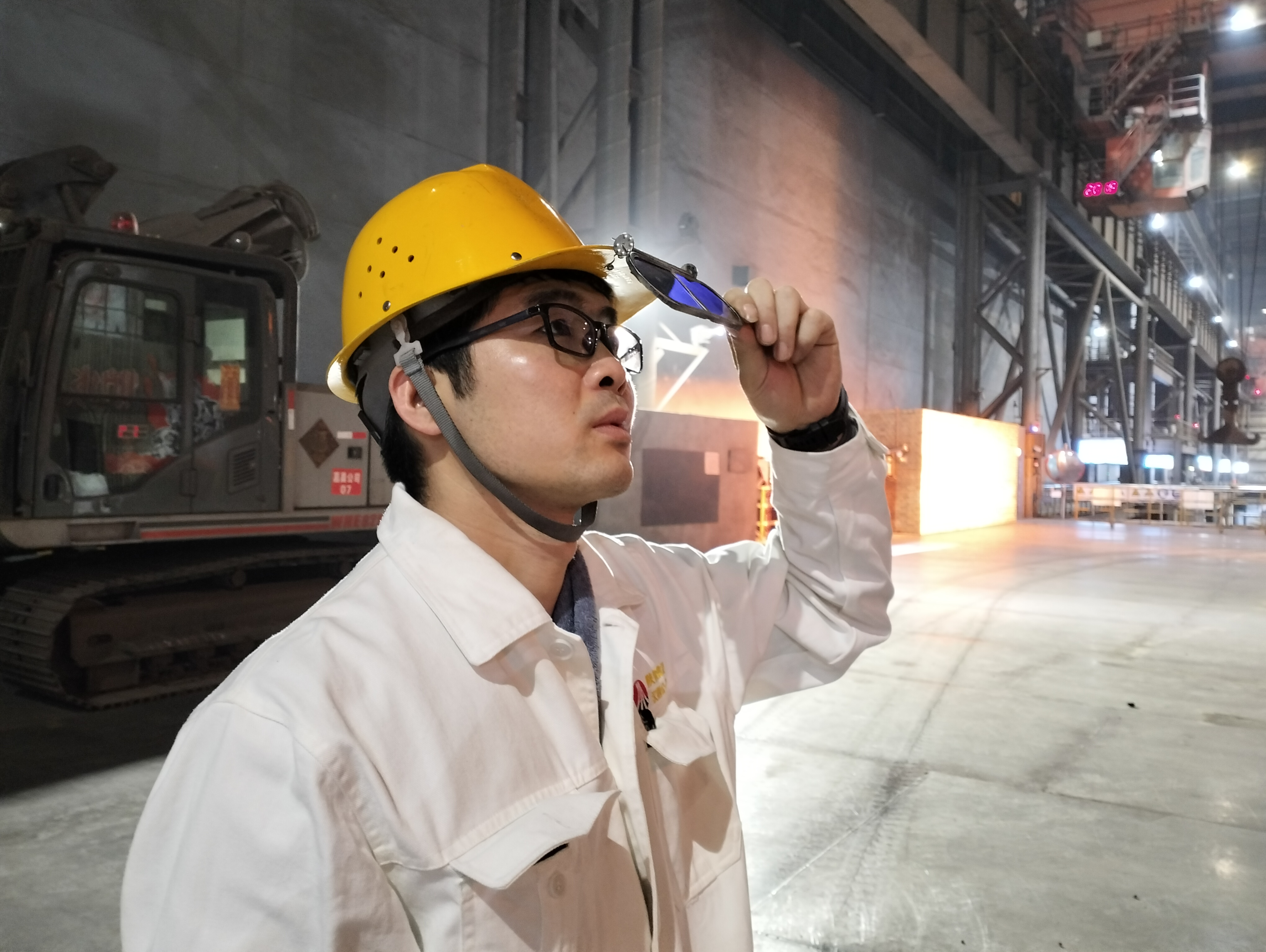 响在熔炉里的青春之歌 响在熔炉里的青春之歌