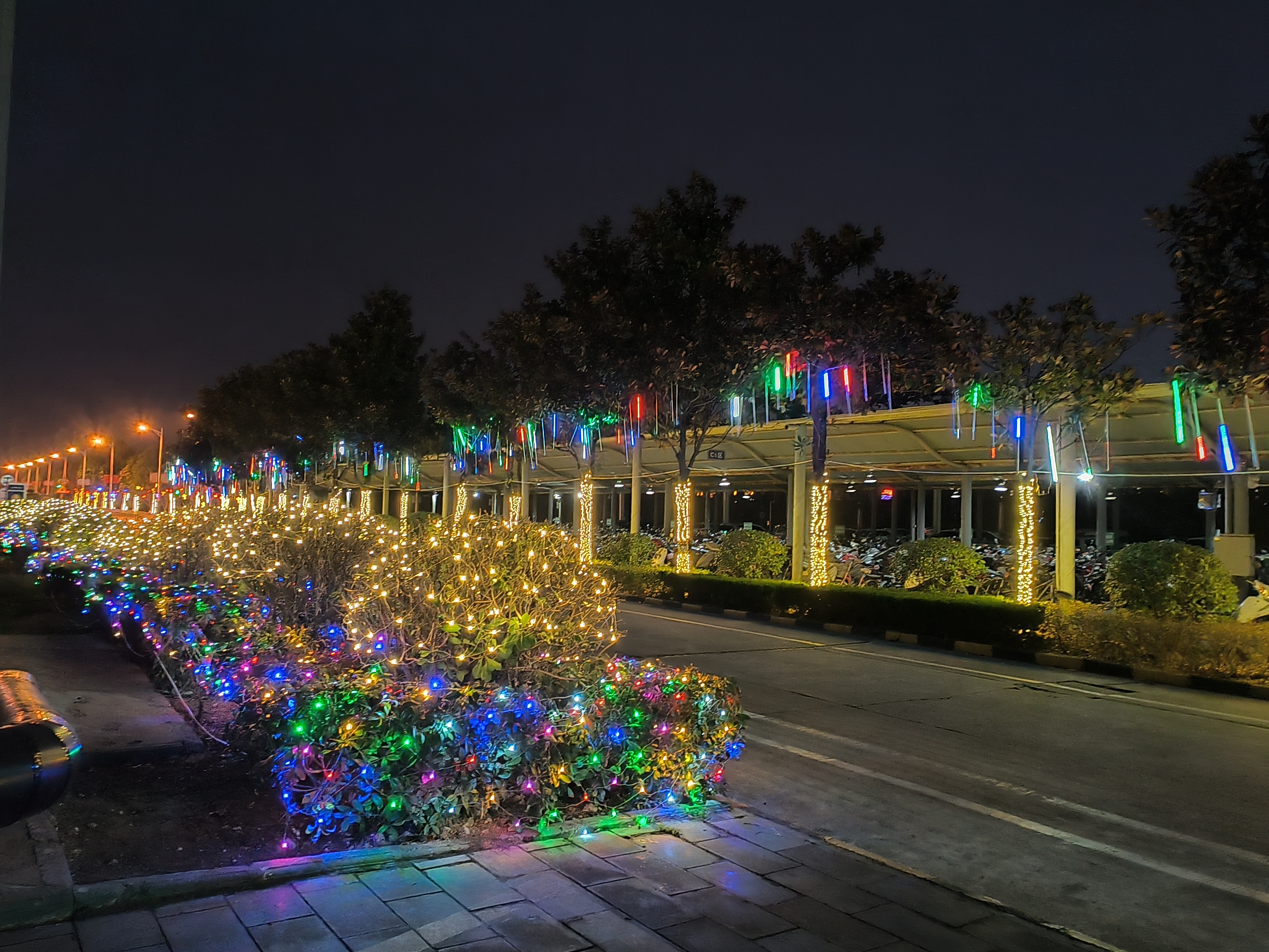 钢城年味正浓时