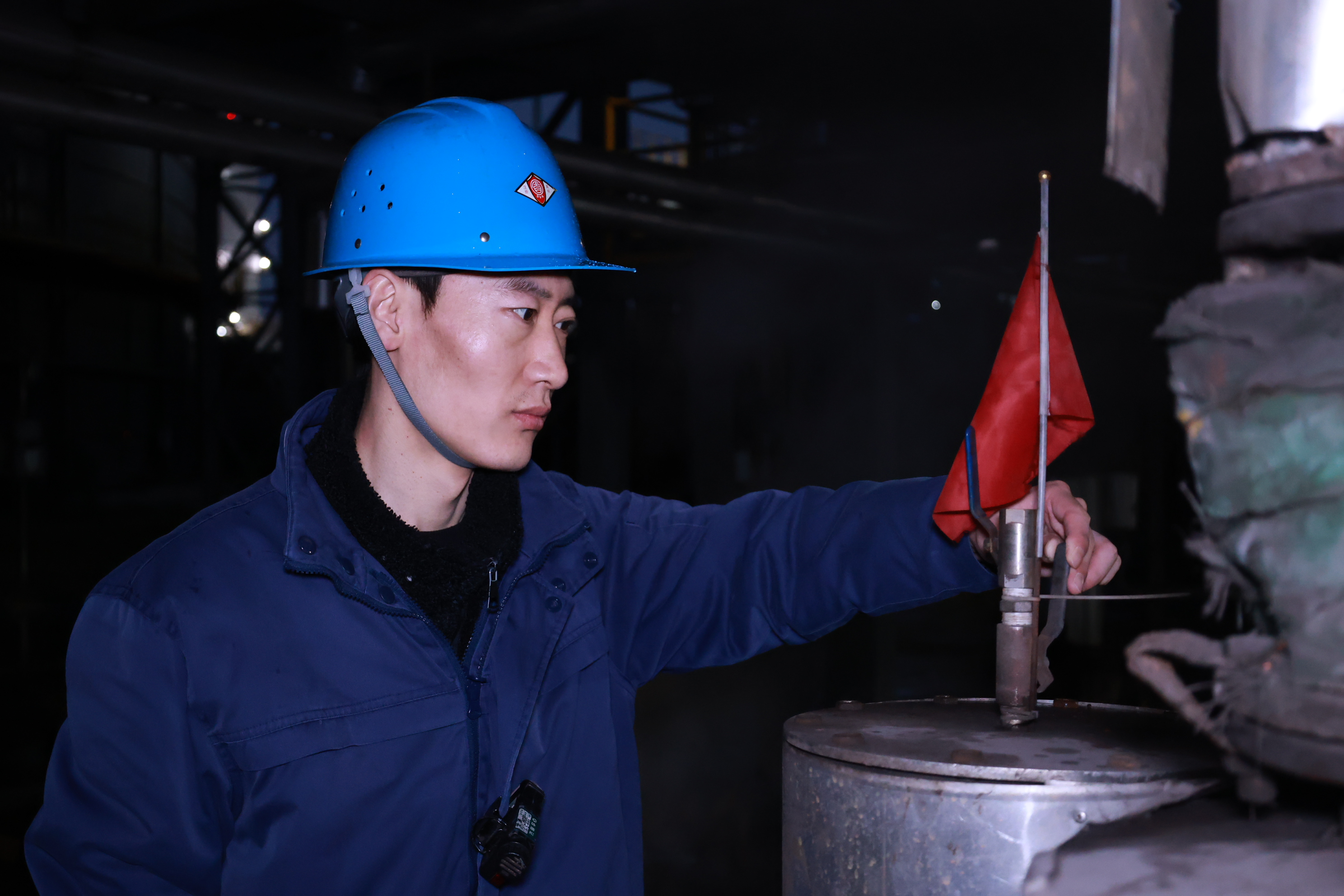 有一种过年叫“坚守” 有一种过年叫“坚守”