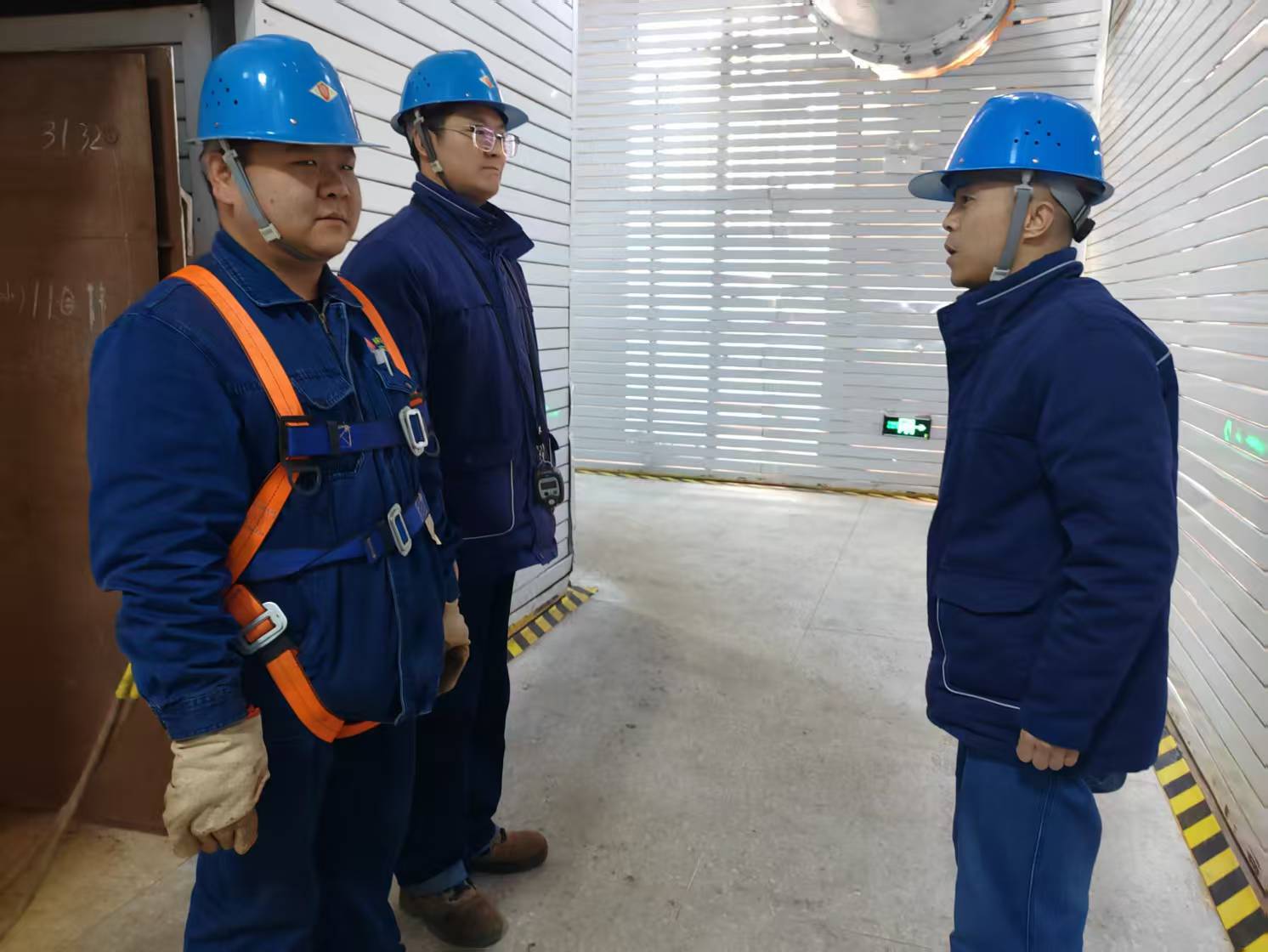 齐抓共管反“三违” 筑牢防线保安全 齐抓共管反“三违” 筑牢防线保安全