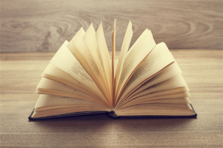 以书养心，以书修身