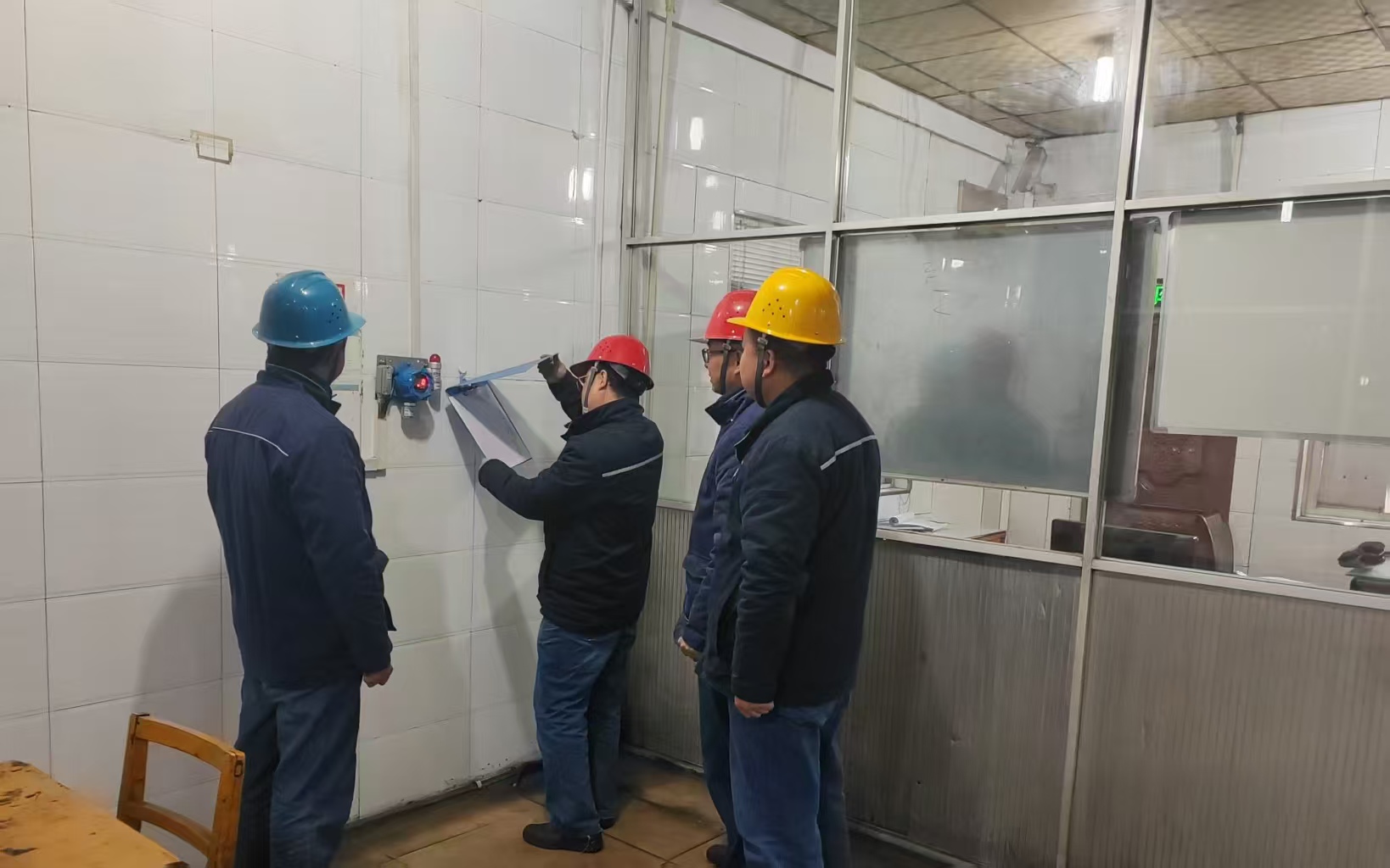 抓安全、精管理,拼出一个“春光好” 抓安全、精管理,拼出一个“春光好”