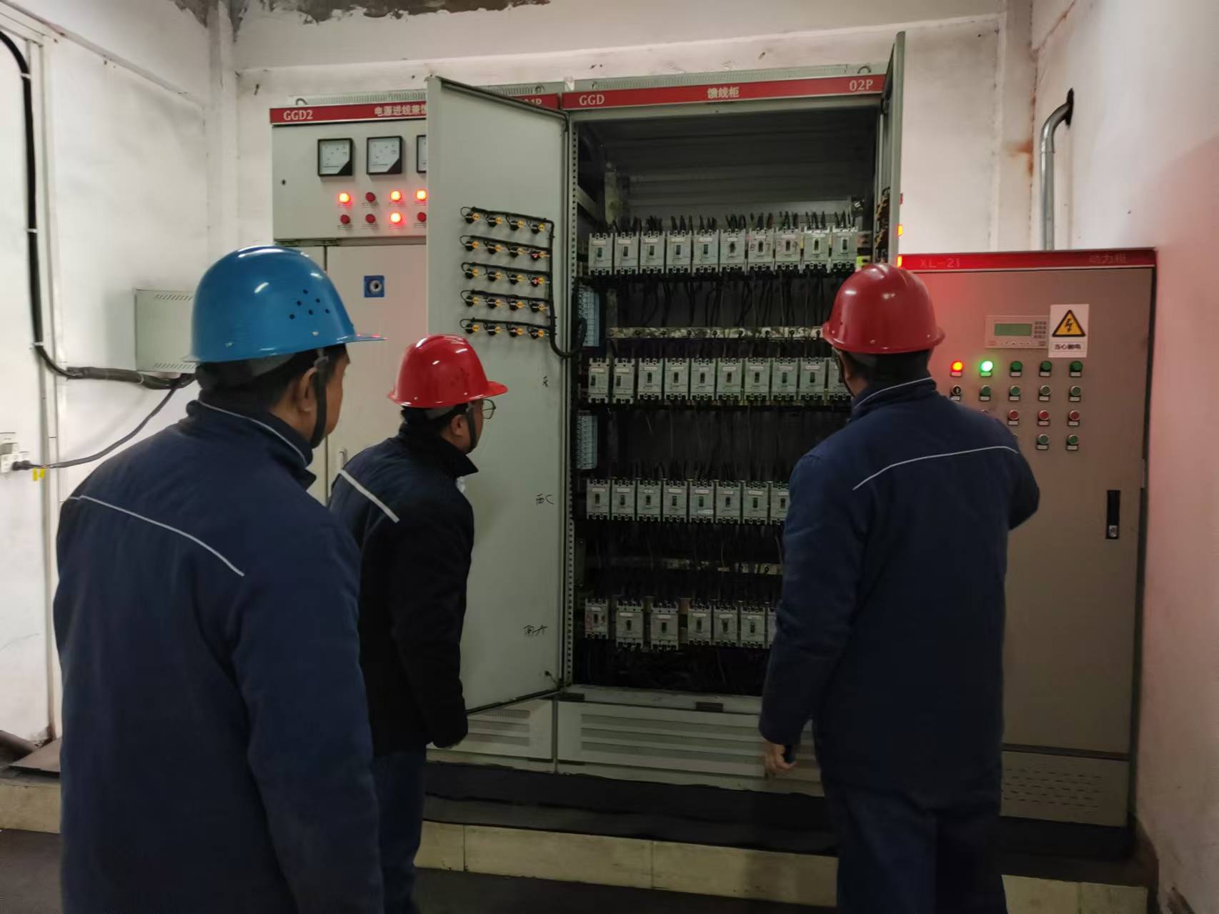 抓安全、精管理,拼出一个“春光好” 抓安全、精管理,拼出一个“春光好”