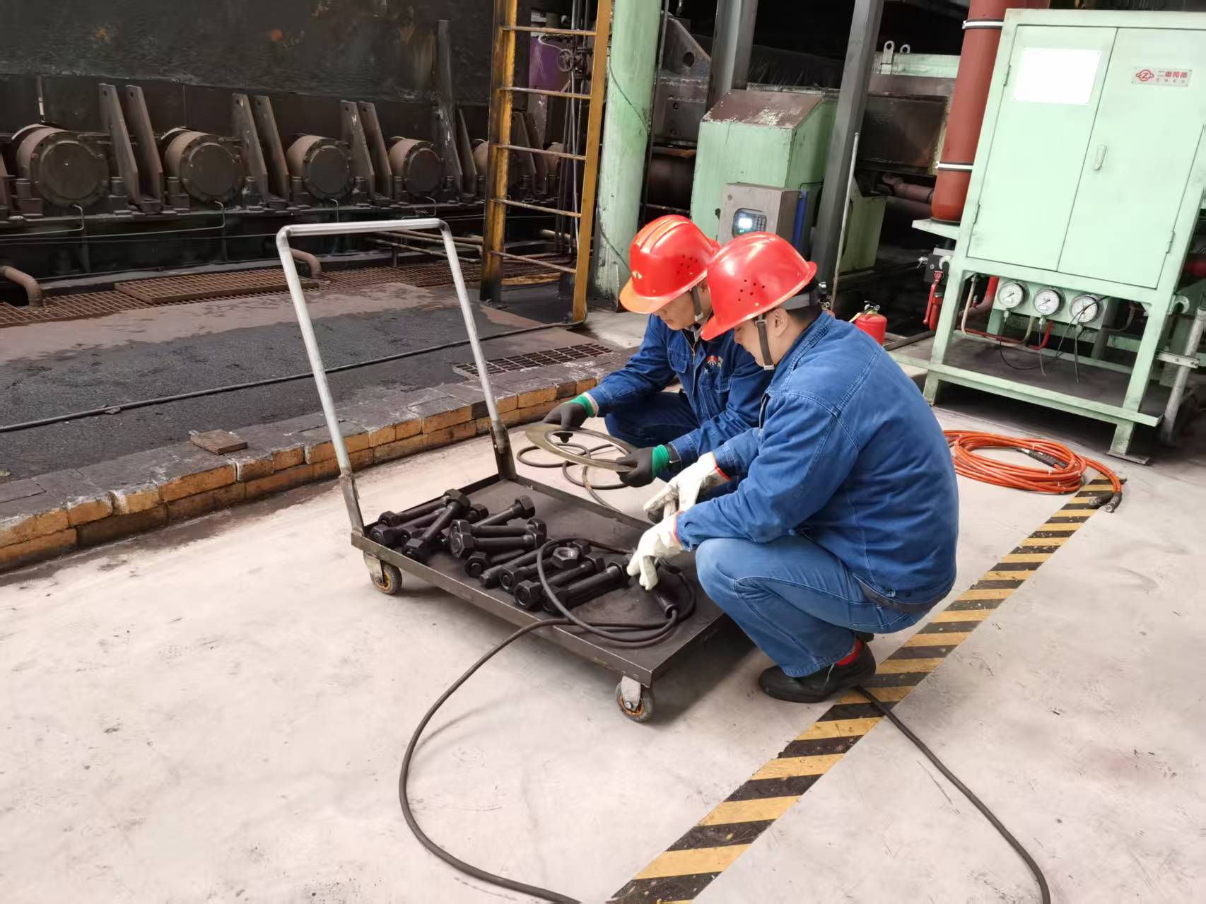 “满格”战力,跑好设备检修“新赛程” “满格”战力,跑好设备检修“新赛程”