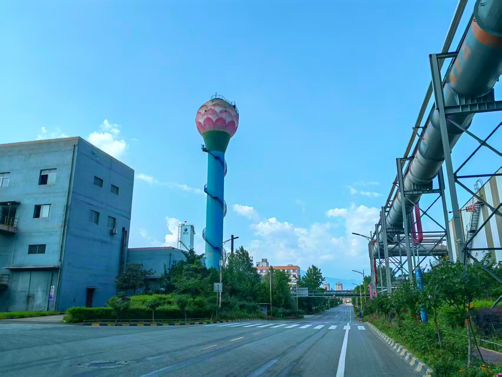 干字当头,不负春光——以实干奋进开启季度新征程 干字当头,不负春光——以实干奋进开启季度新征程