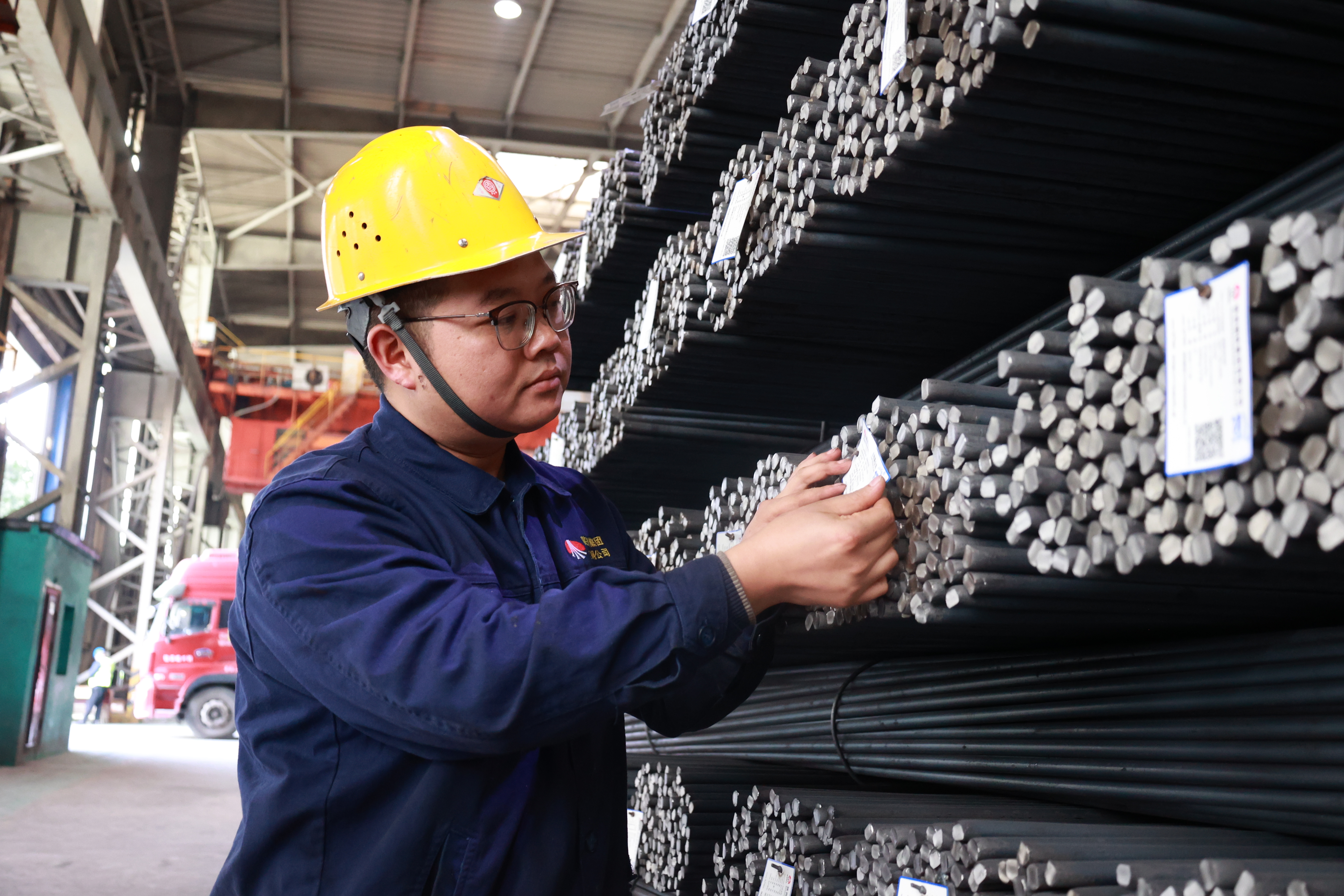 向新而行  汉钢特钢棒材提质再加速