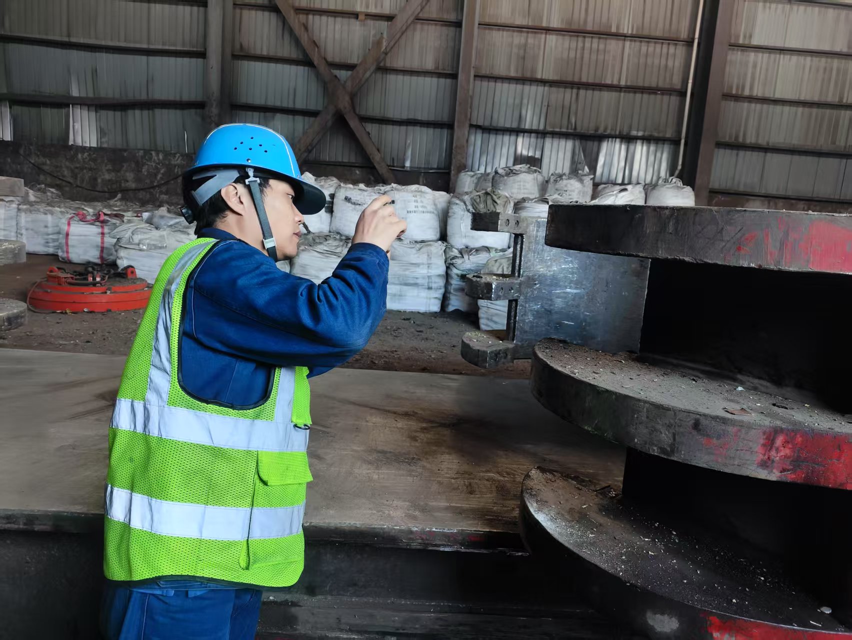 “安”字当先 “全”力以赴