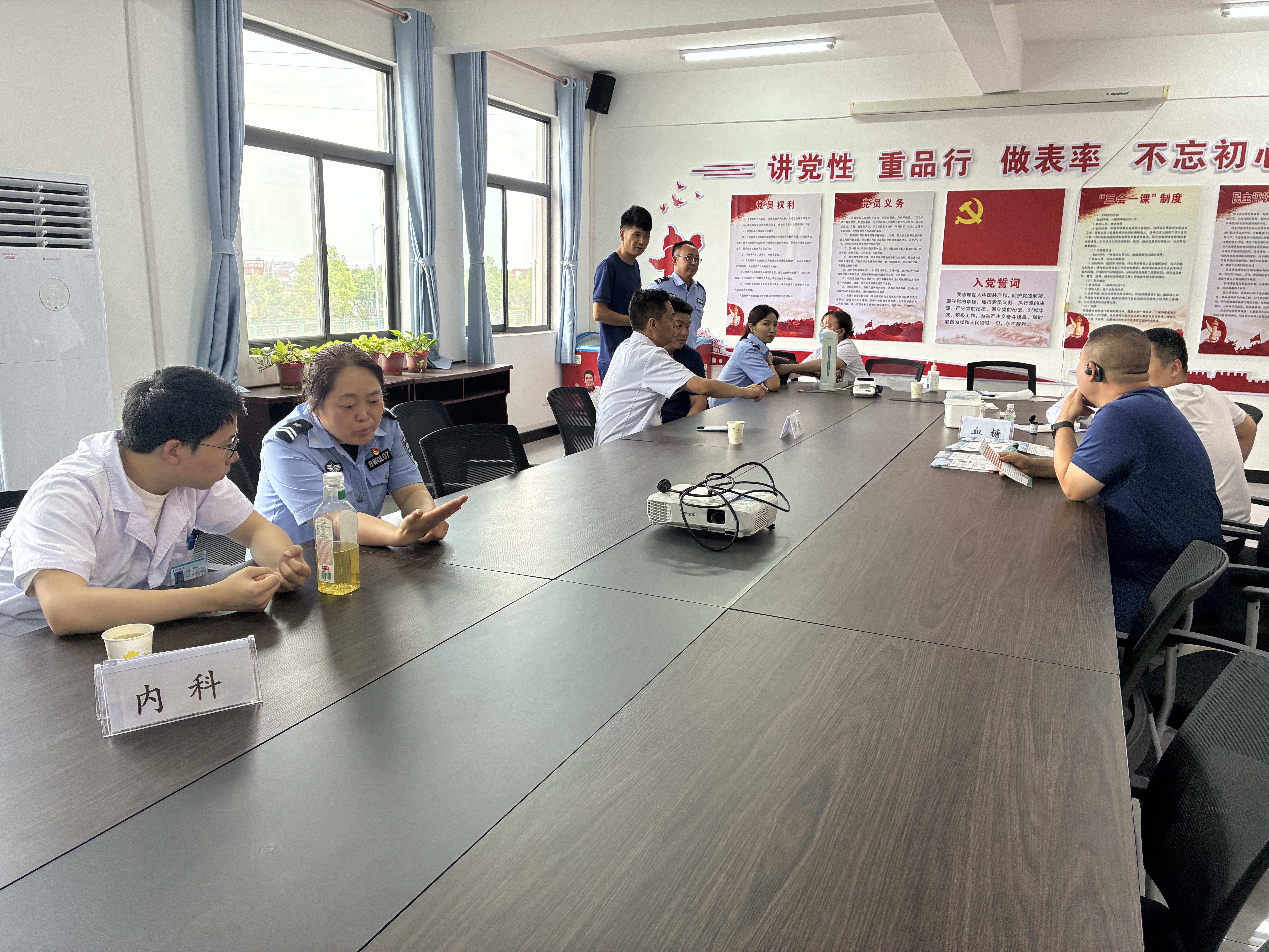 从健康守护到生活便民 汉钢温情从不缺席