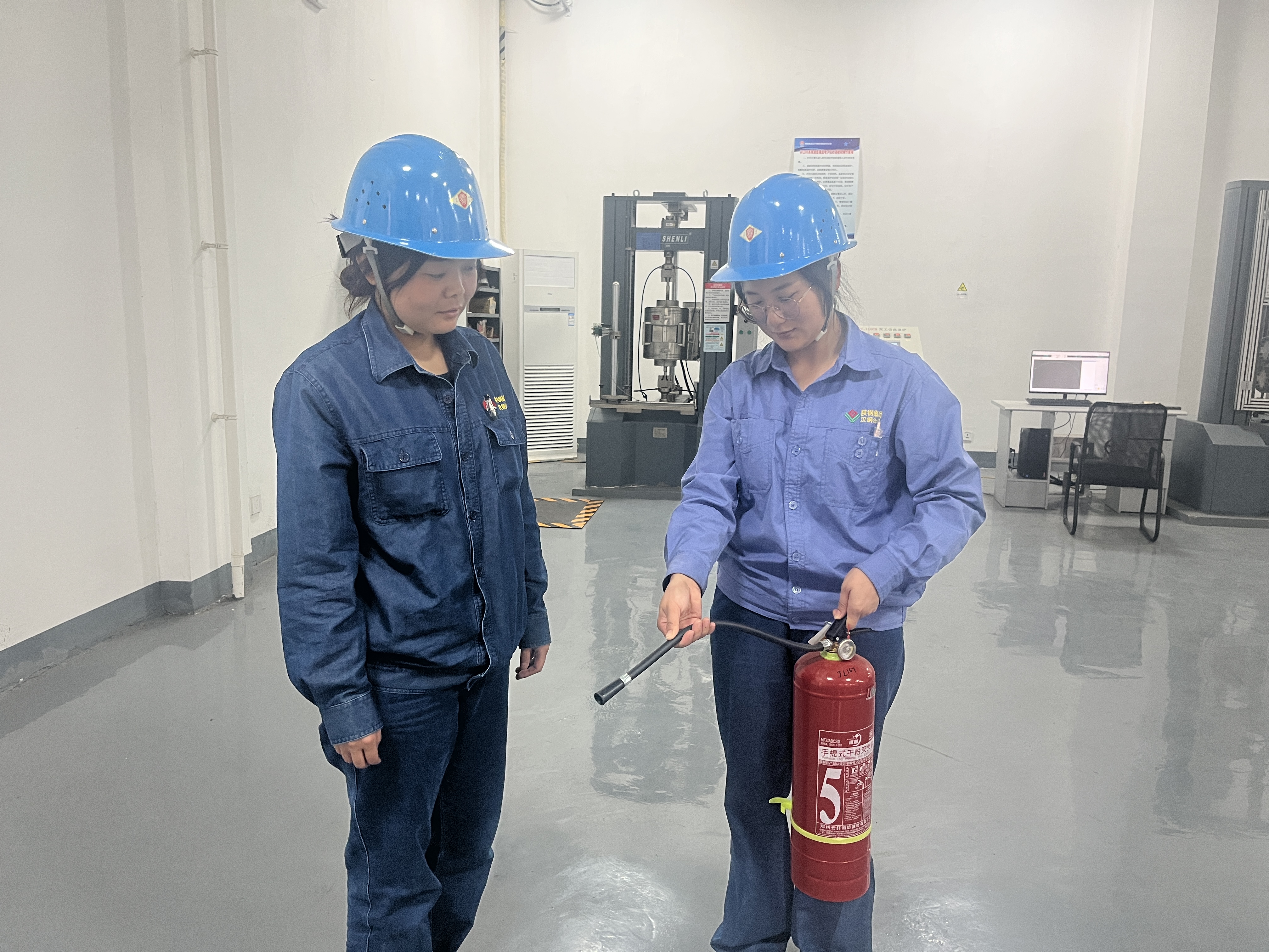 这里的“安全曲”唱的悦耳动听