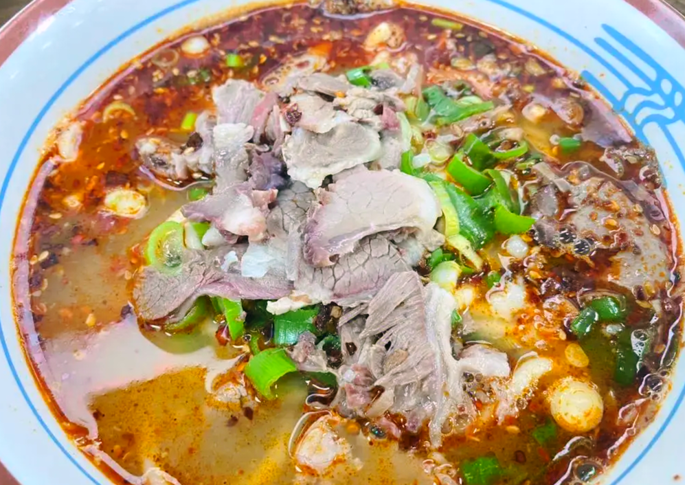 羊肉饸饹寄乡情 羊肉饸饹寄乡情