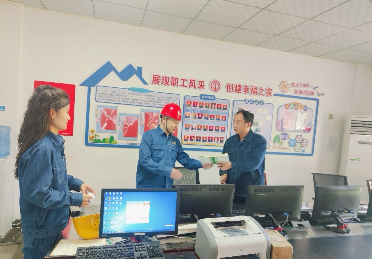 高温天咋保安全？生产现场有答案