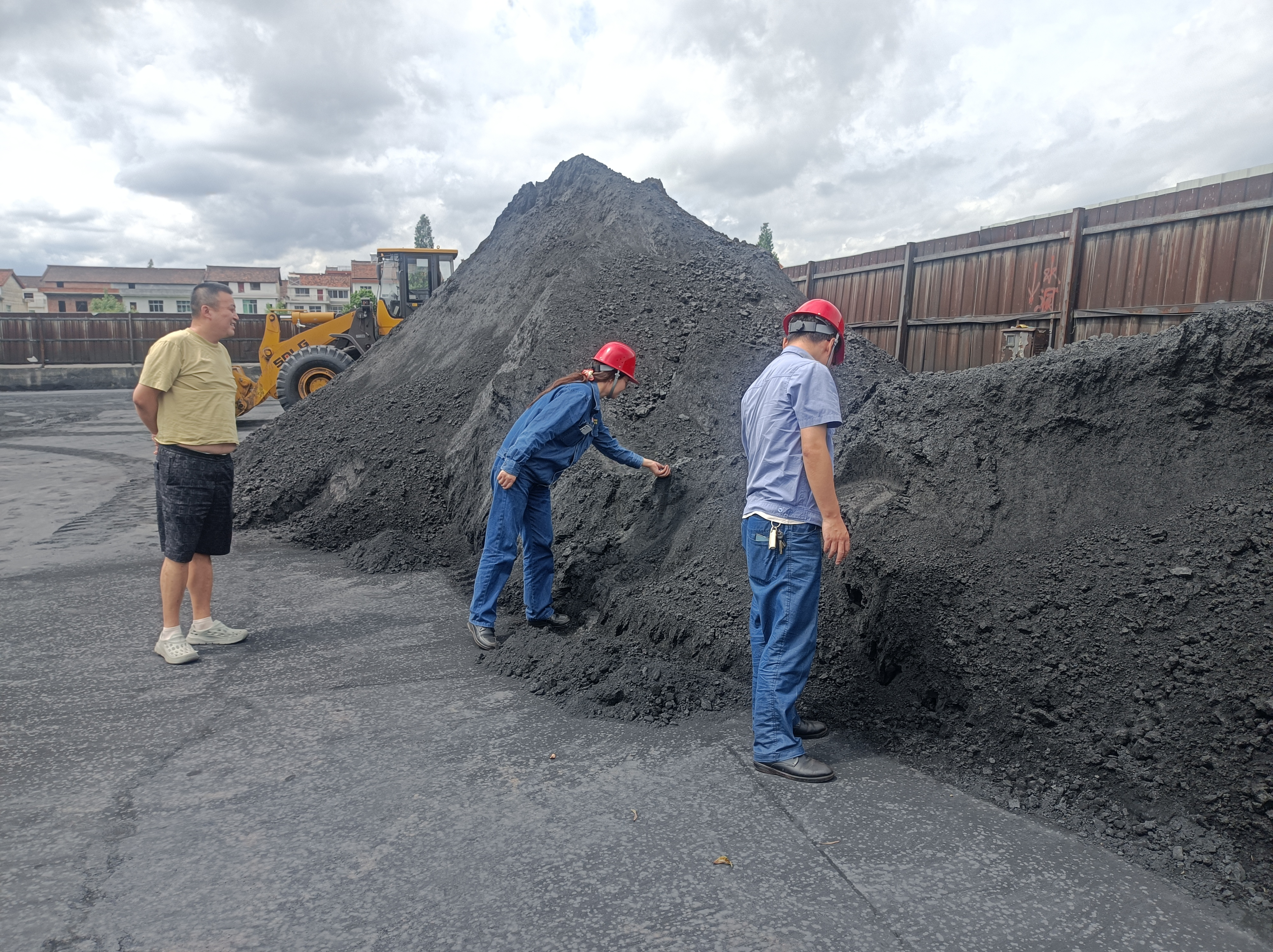 打出监督“组合拳”,注入发展“廉动力” 打出监督“组合拳”,注入发展“廉动力”