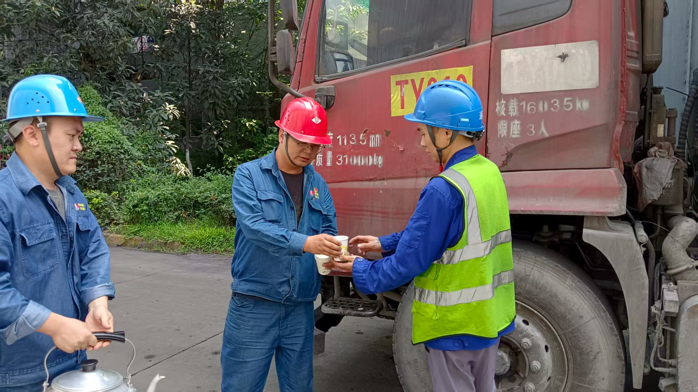 防暑降温工作扎实推进 多措并举保障原料安全 防暑降温工作扎实推进 多措并举保障原料安全