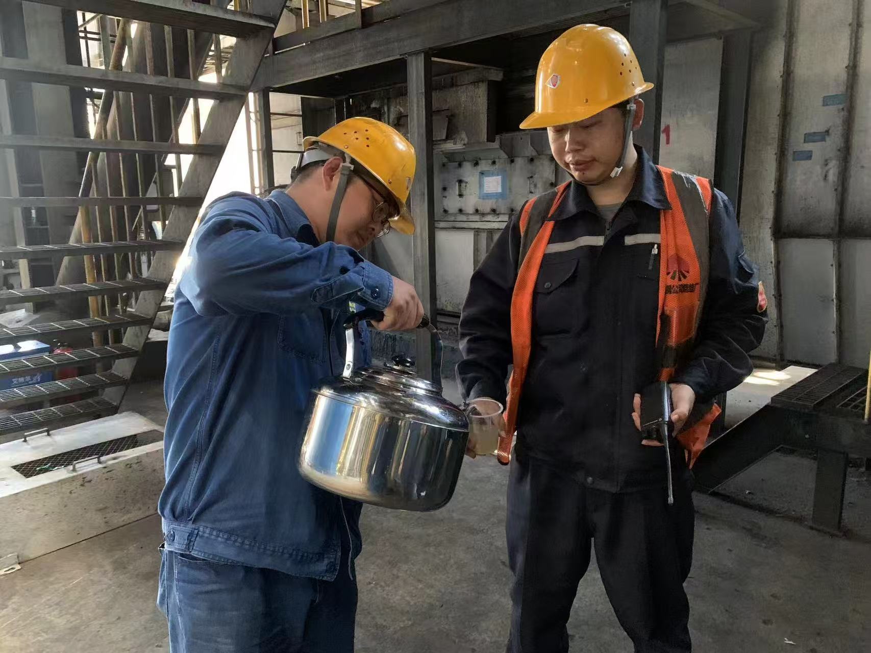 战高温,筑防线 打好防暑保产“保卫战” 战高温,筑防线 打好防暑保产“保卫战”