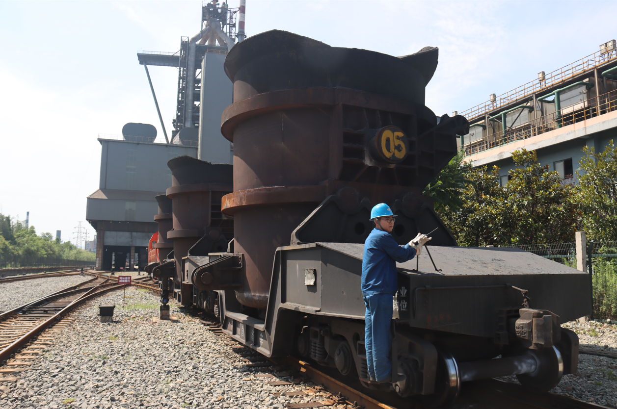 直面“烤”验,他们“热”度不减保生产! 直面“烤”验,他们“热”度不减保生产!