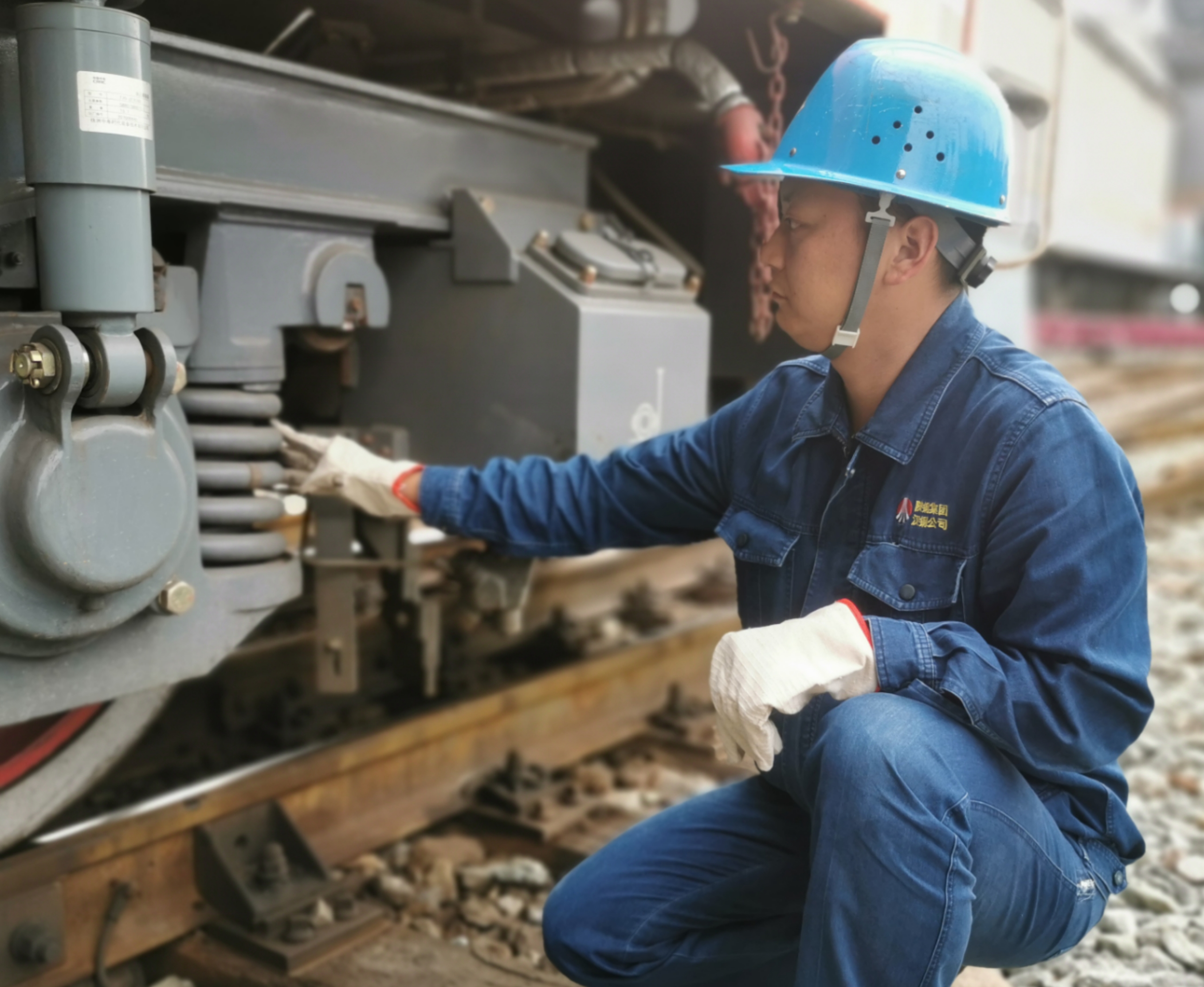 直面“烤”验,他们“热”度不减保生产! 直面“烤”验,他们“热”度不减保生产!