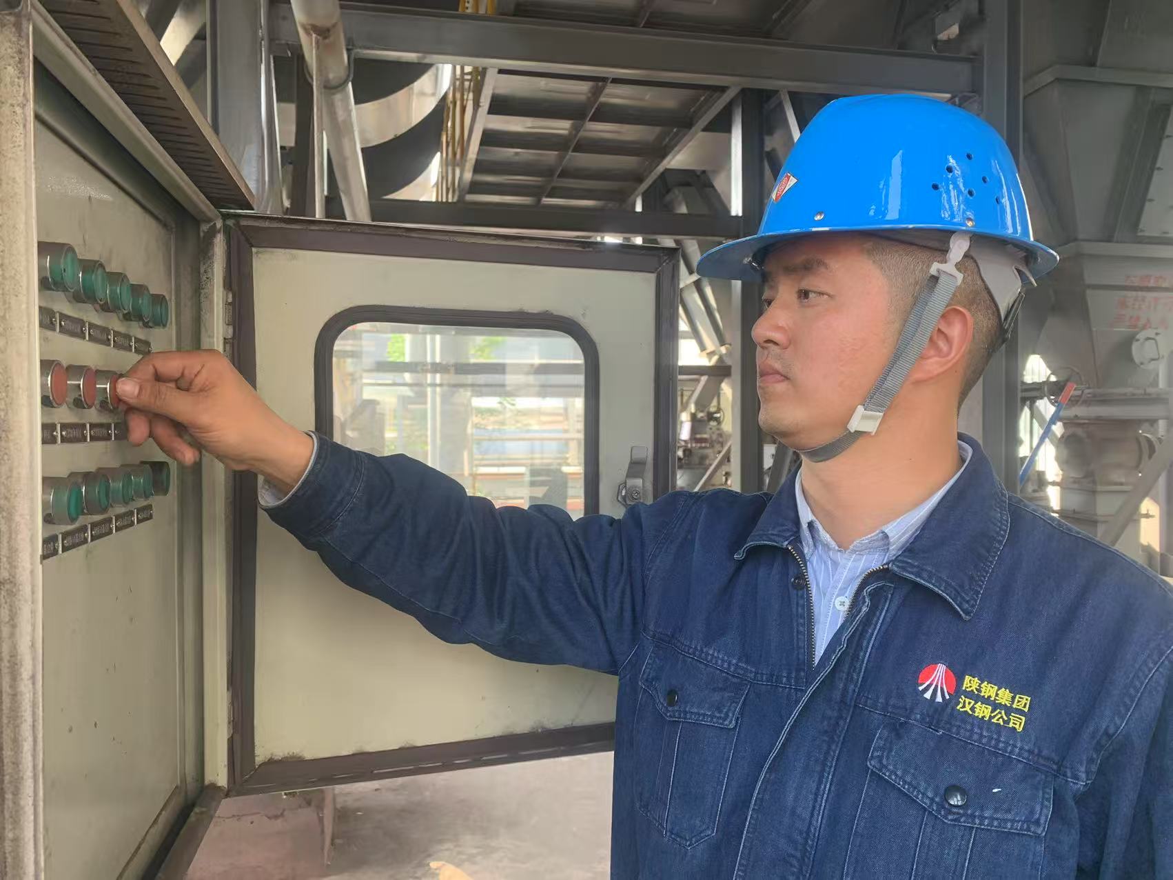 三色协奏,奏响钢城奋斗最强音 三色协奏,奏响钢城奋斗最强音